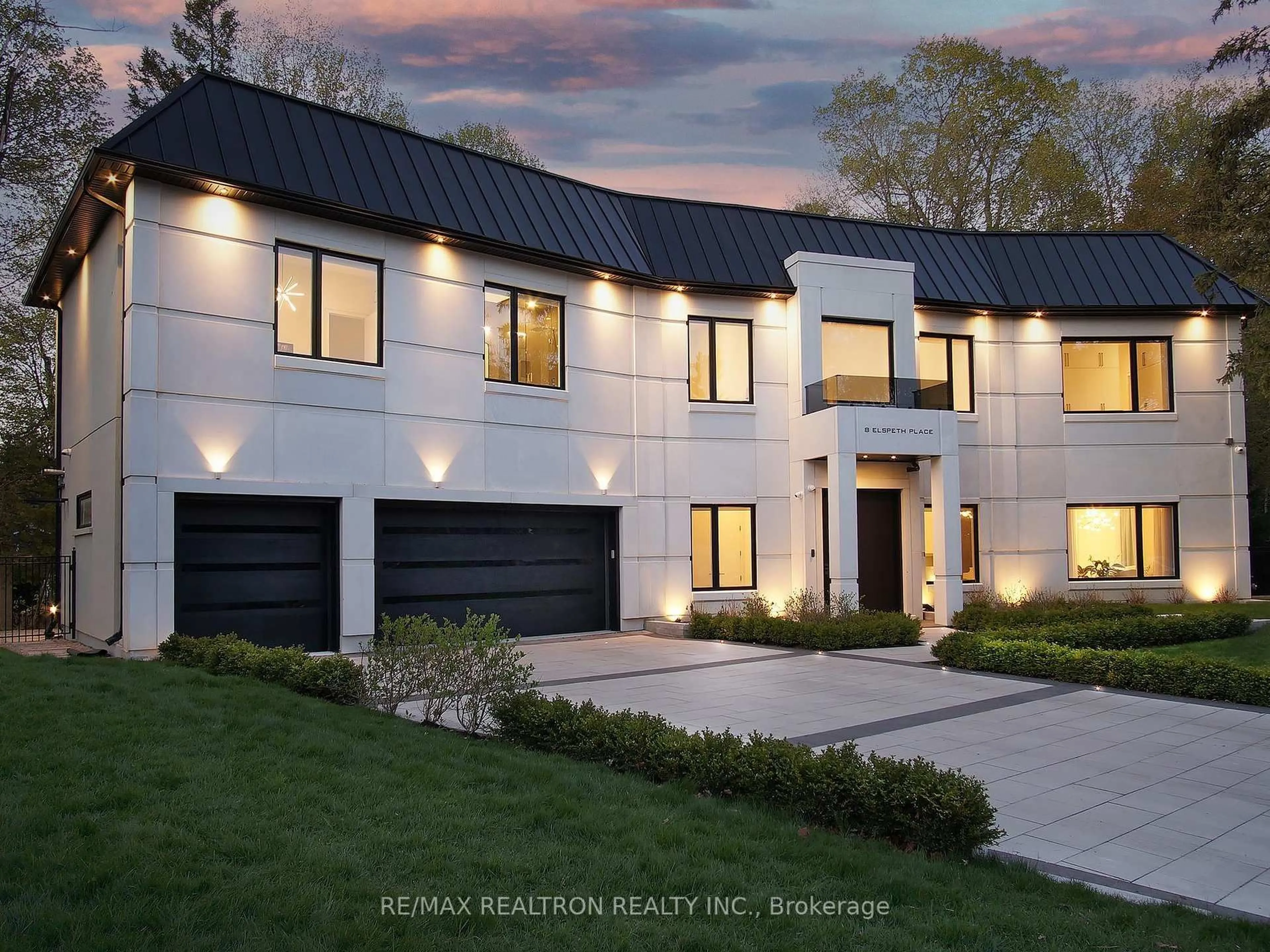 Home with brick exterior material, street for 8 Elspeth Pl, Markham Ontario L3T 1C4