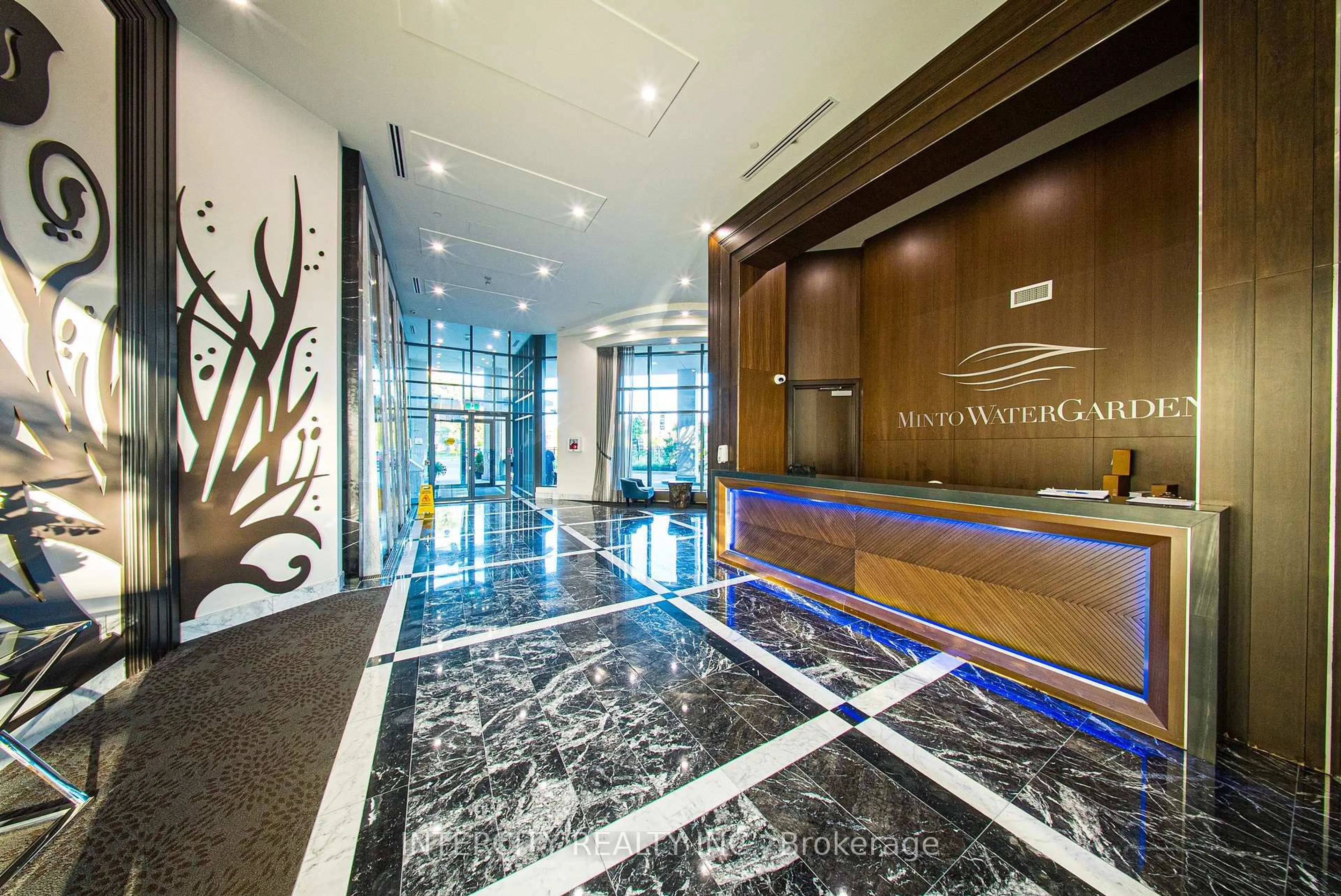 Lobby for 7608 Yonge St #PH15, Vaughan Ontario L4J 0J5