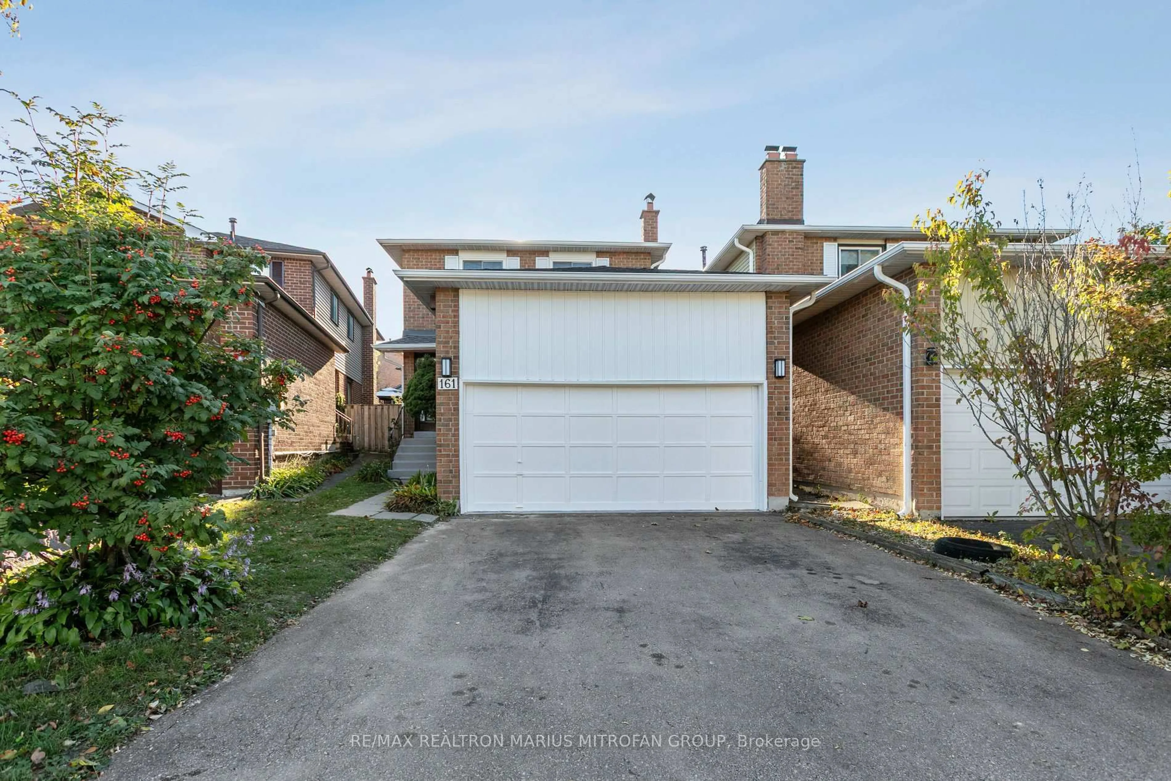Unknown for 161 Joanna Cres, Vaughan Ontario L4J 5G4