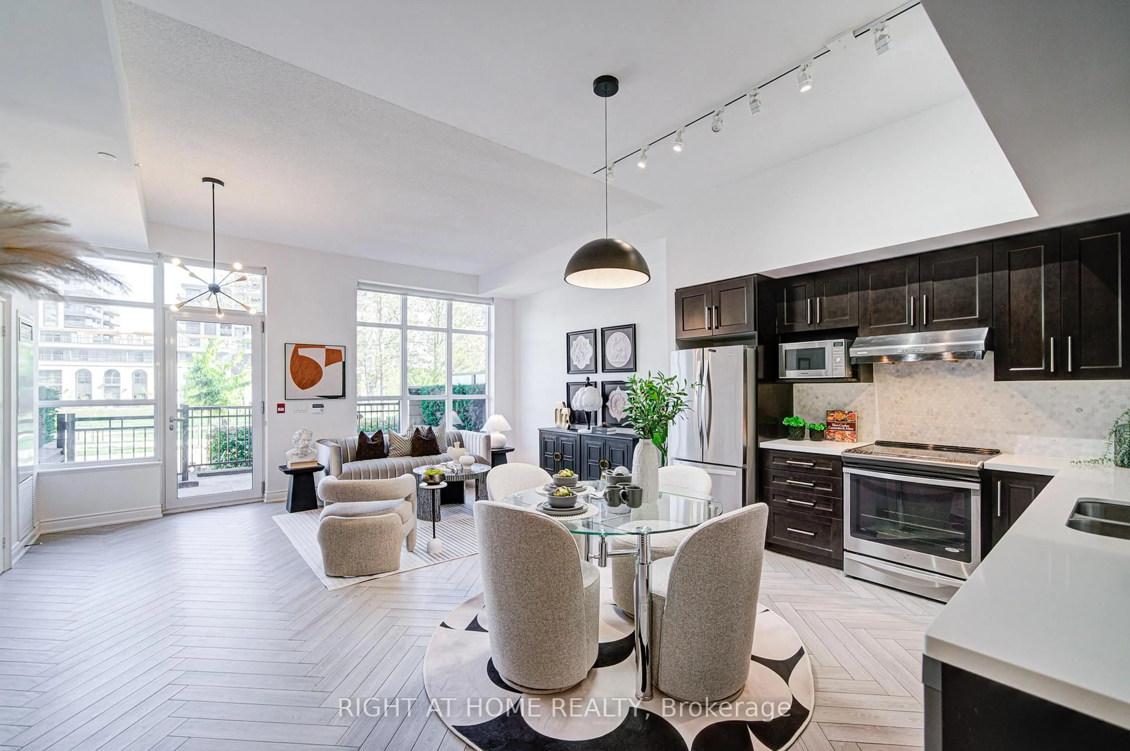 Open concept kitchen, unknown for 38 Cedarland Dr #C103, Markham Ontario L6G 0G7