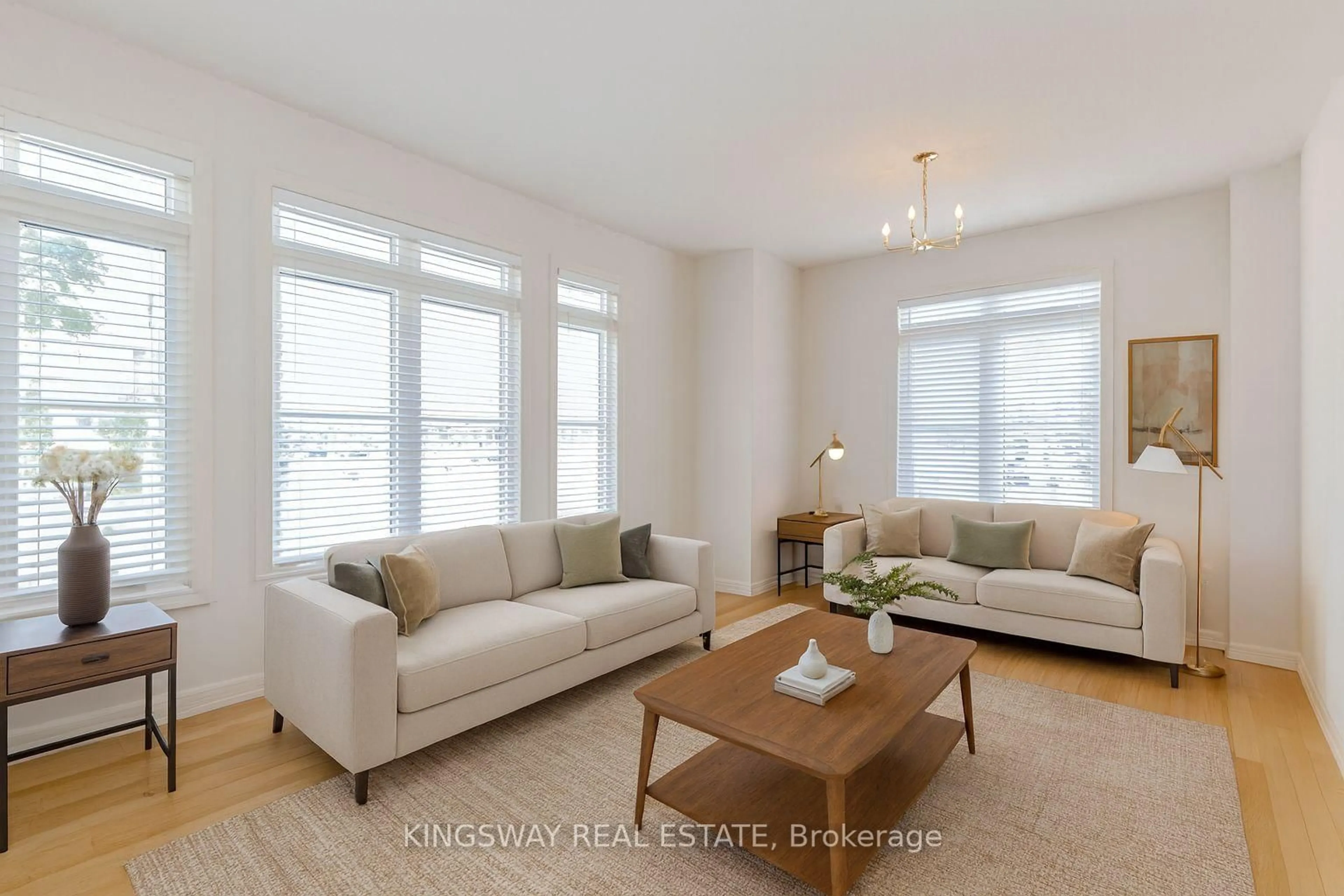 Living room with furniture, wood/laminate floor for 197 Ken Laushway Ave, Whitchurch-Stouffville Ontario L4A 0S6