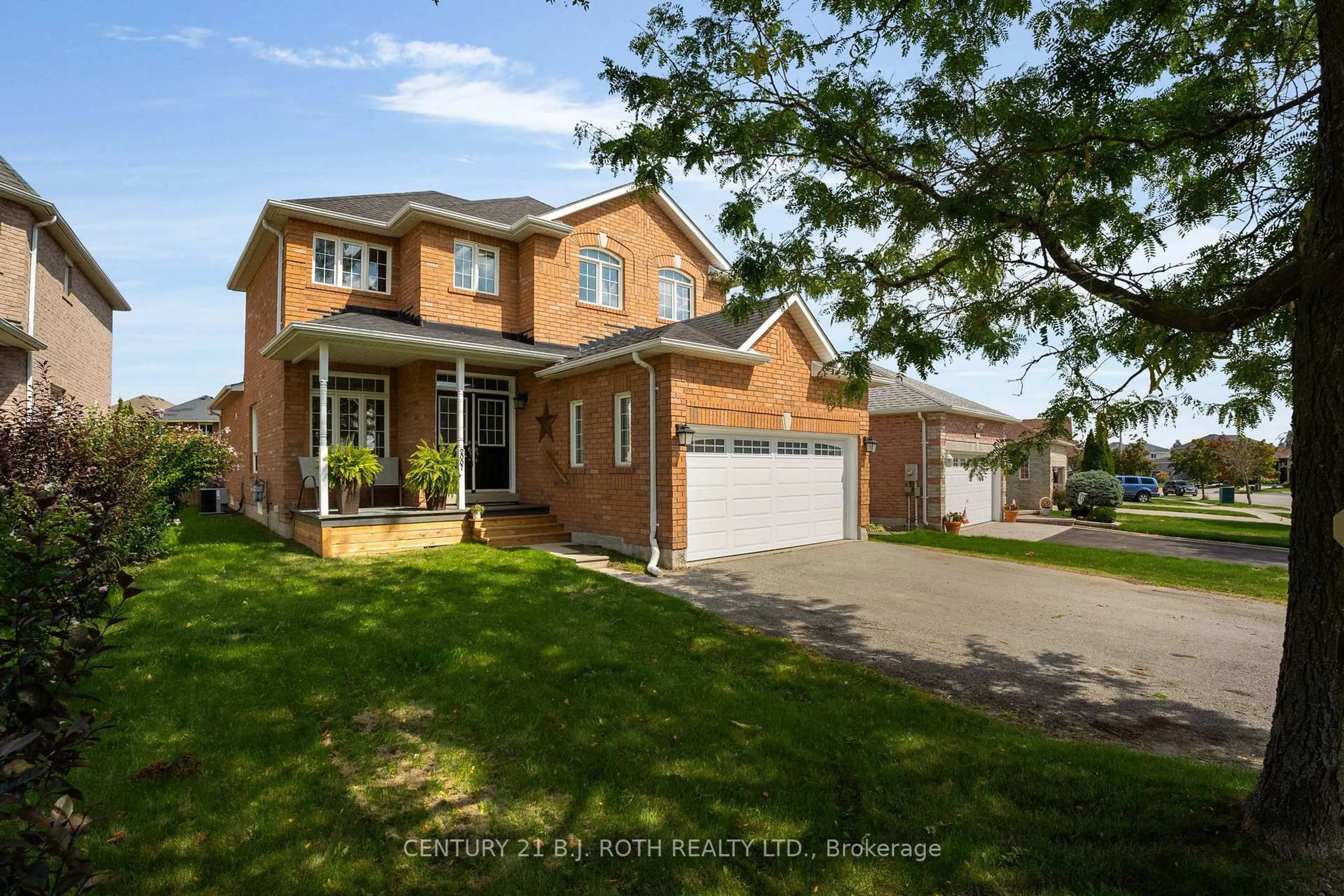 Home with brick exterior material, street for 2007 Webster Blvd, Innisfil Ontario L9S 2A3