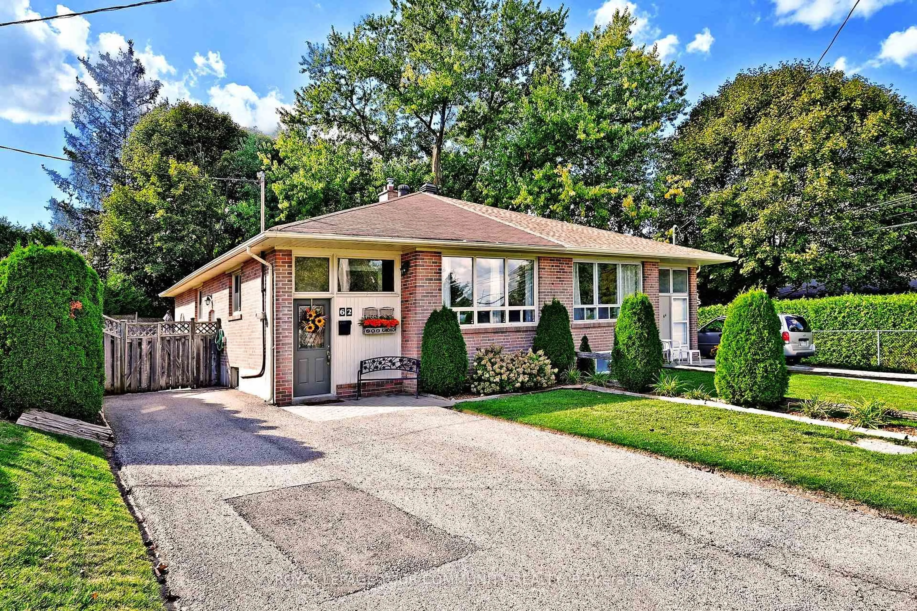 Home with brick exterior material, street for 62 Haida Dr, Aurora Ontario L4G 3C8