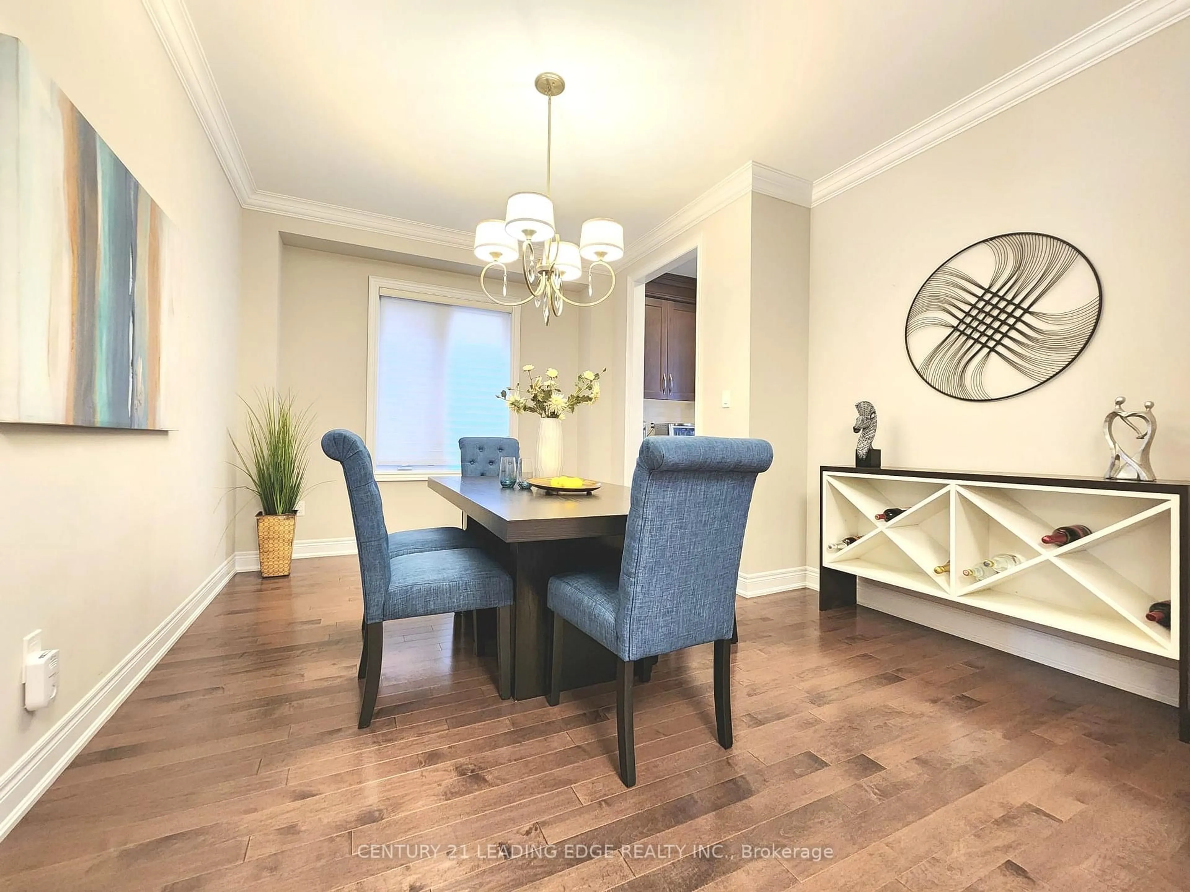 Dining room, wood/laminate floor for 89 Greenspire Ave, Markham Ontario L6E 0S2