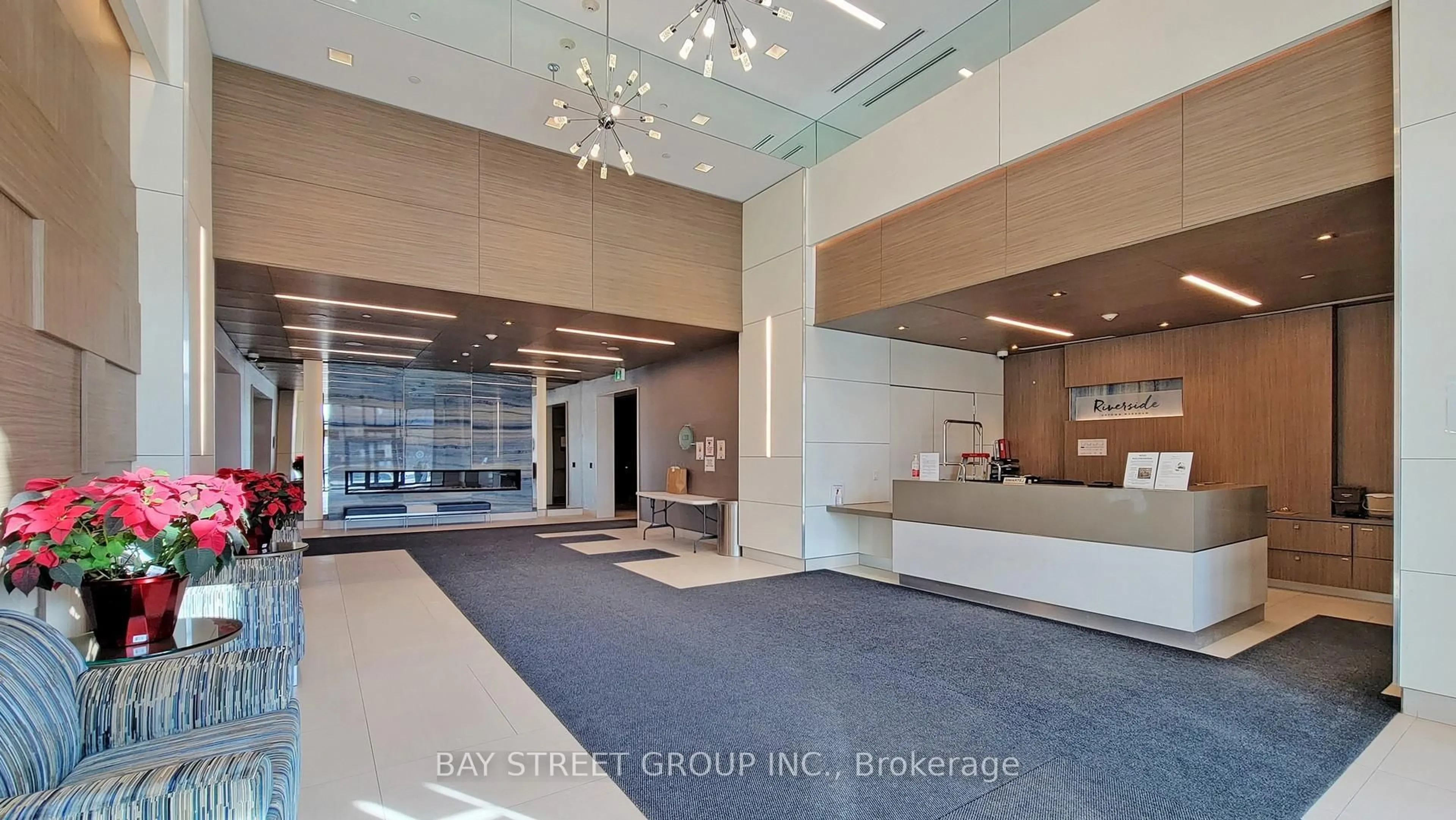Indoor foyer for 15 Water Walk Dr #111, Markham Ontario L6G 0G2