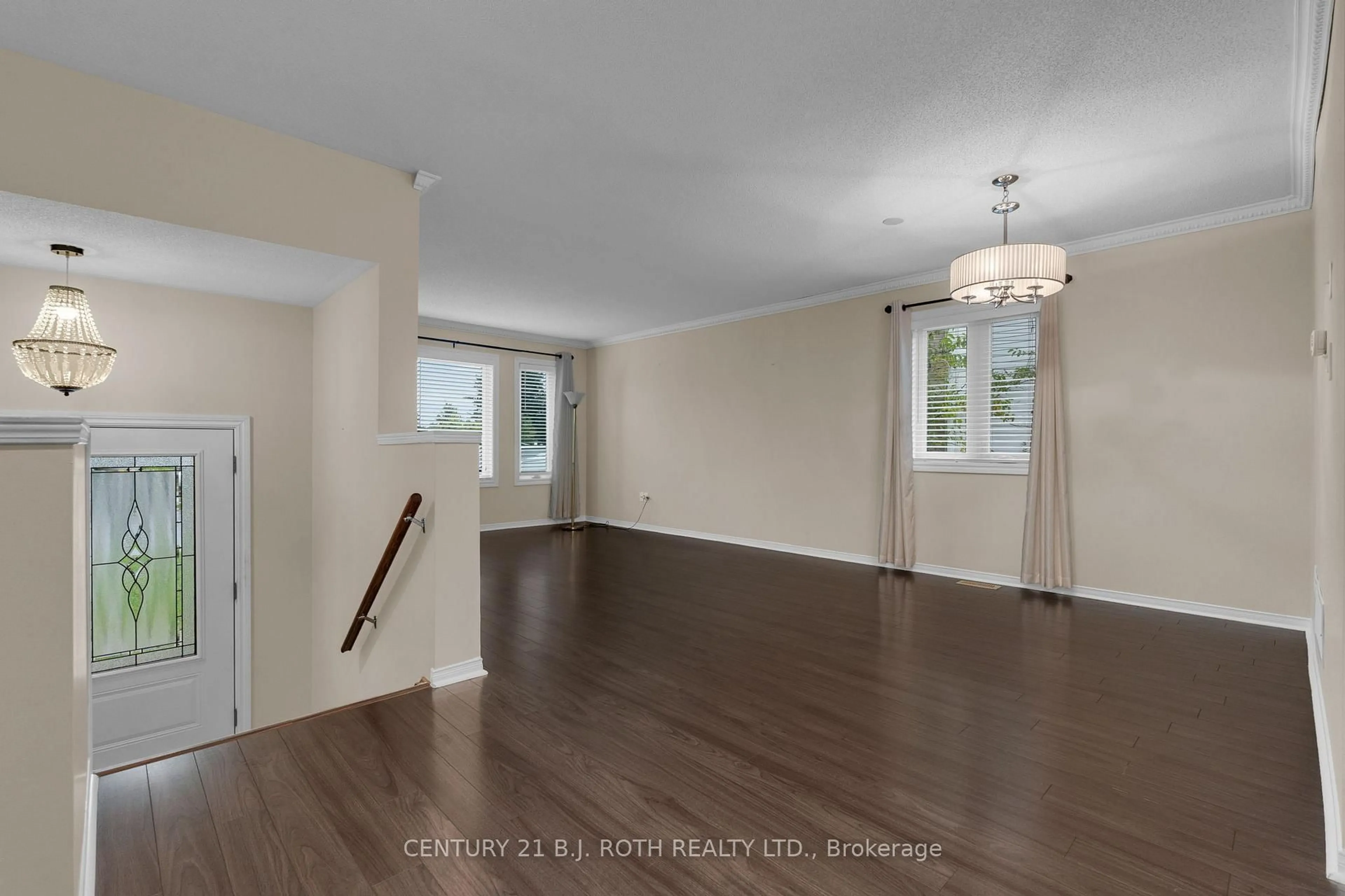 Unknown for 14 Stonemount Cres, Essa Ontario L0M 1B4