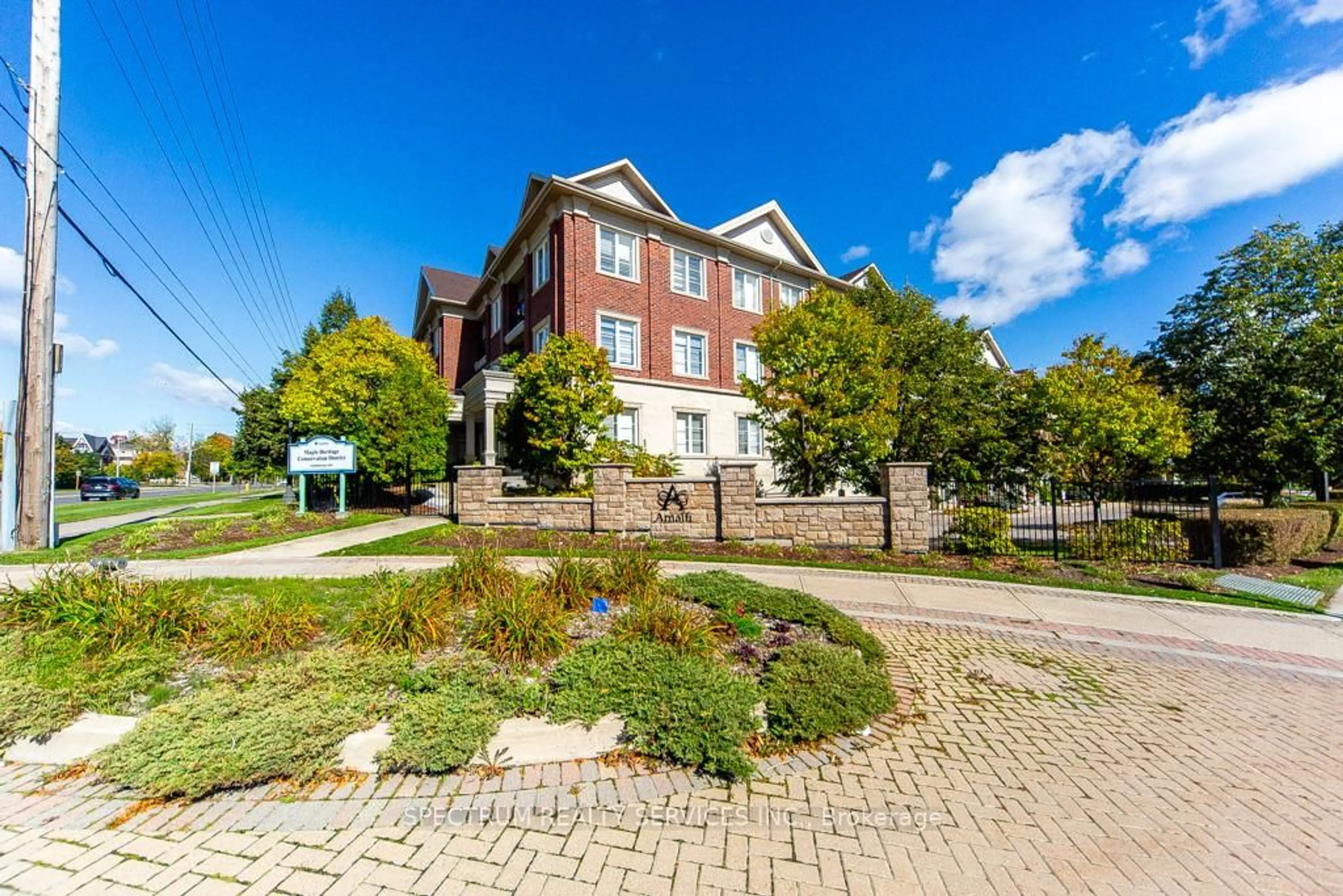 Home with brick exterior material, street for 9519 Keele St #6, Vaughan Ontario L4K 4L8