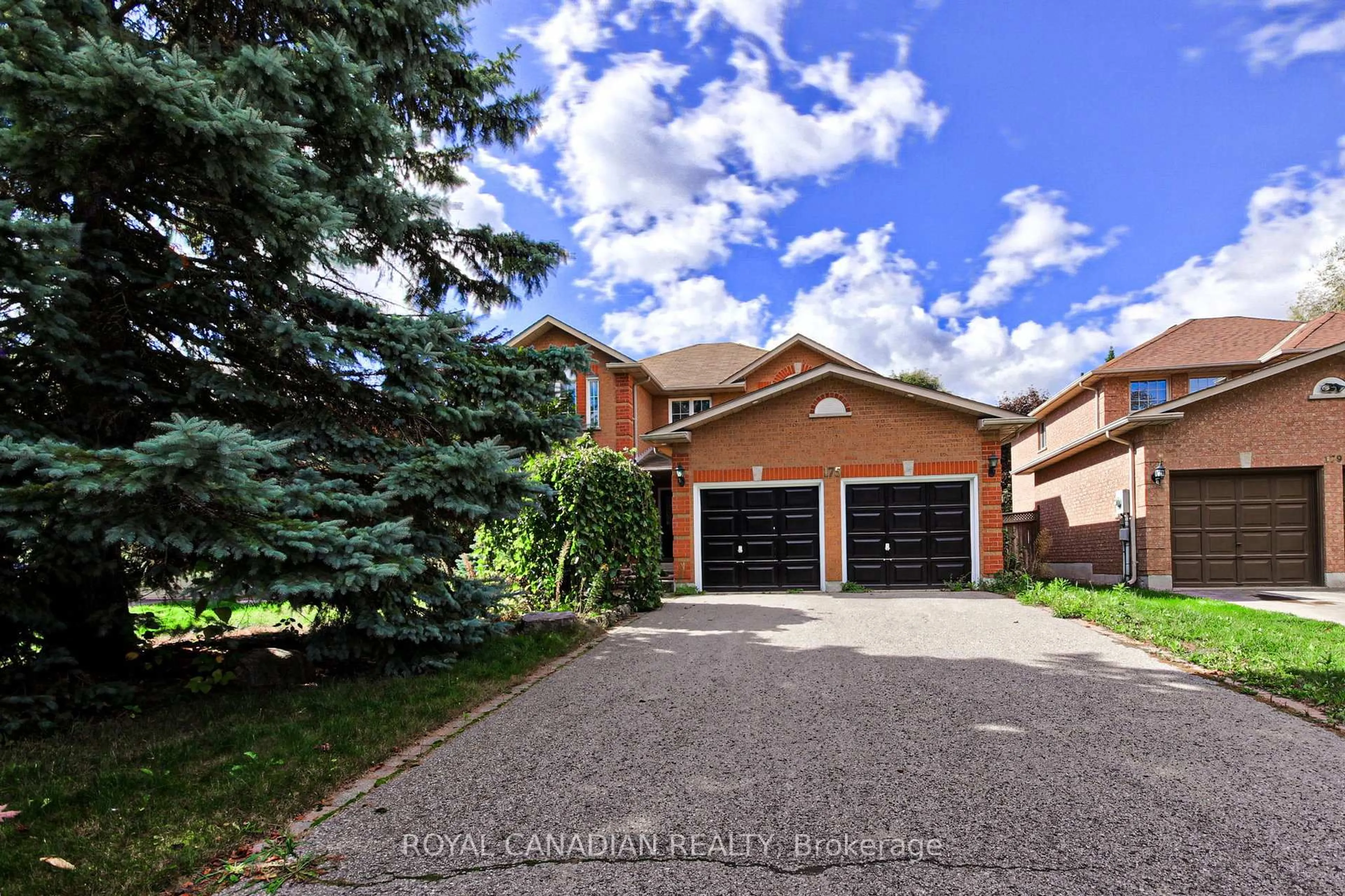 Home with brick exterior material, street for 175 RHODES Circ, Newmarket Ontario L3X 1V3