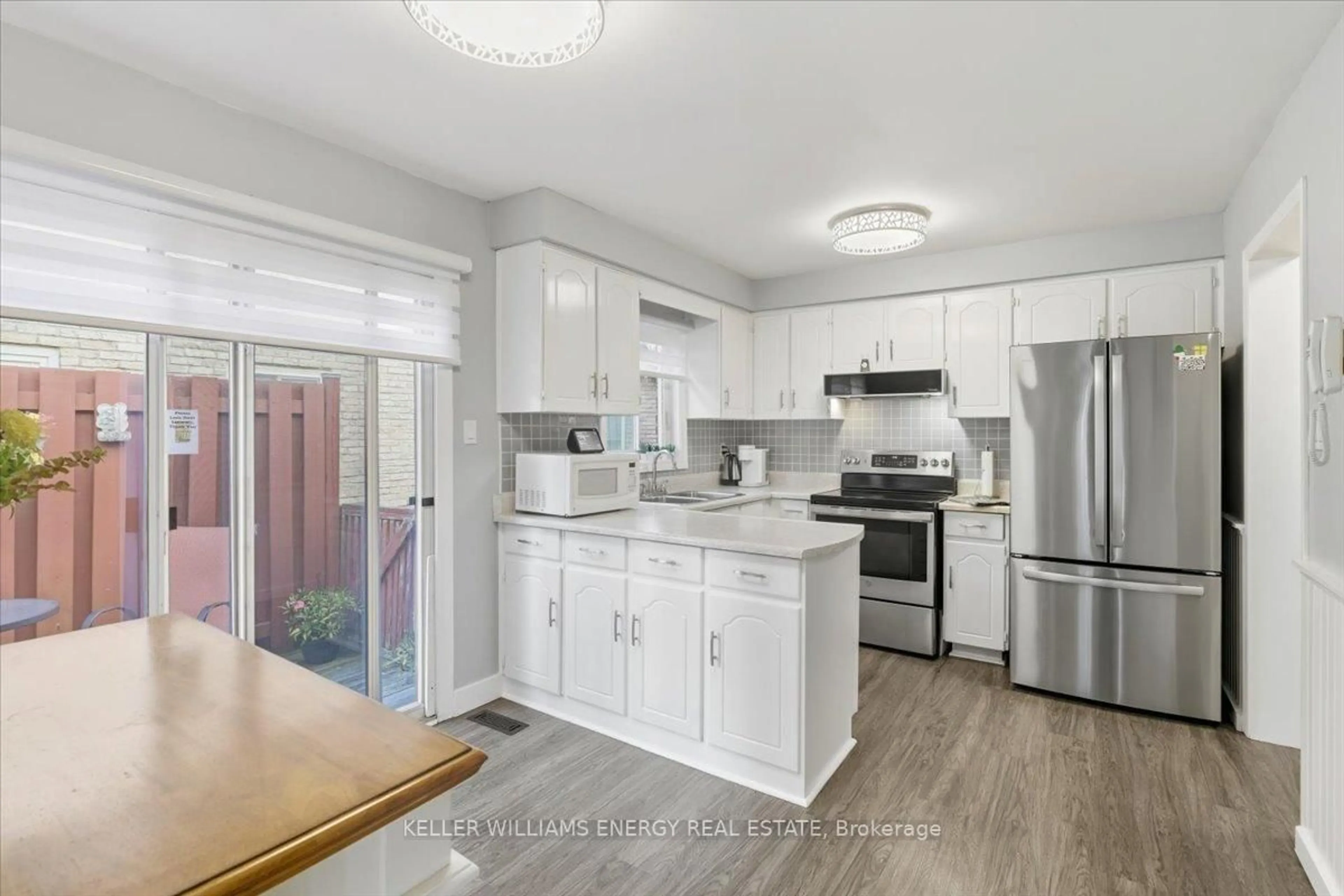 Open concept kitchen, unknown for 95 Delmark Blvd, Markham Ontario L3P 3Z7