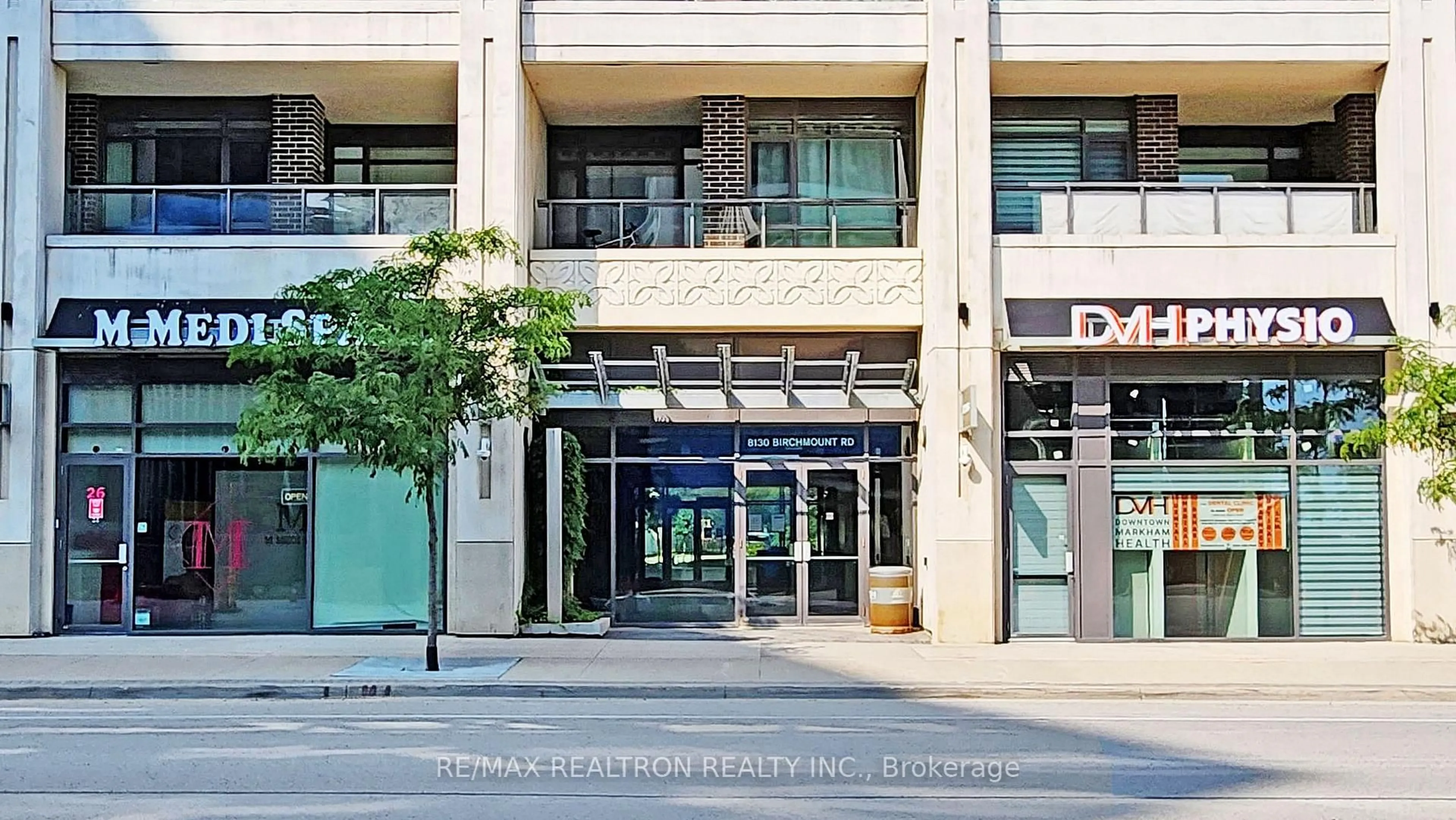 Indoor foyer for 8130 Birchmount Rd #610F, Markham Ontario L6G 0E4