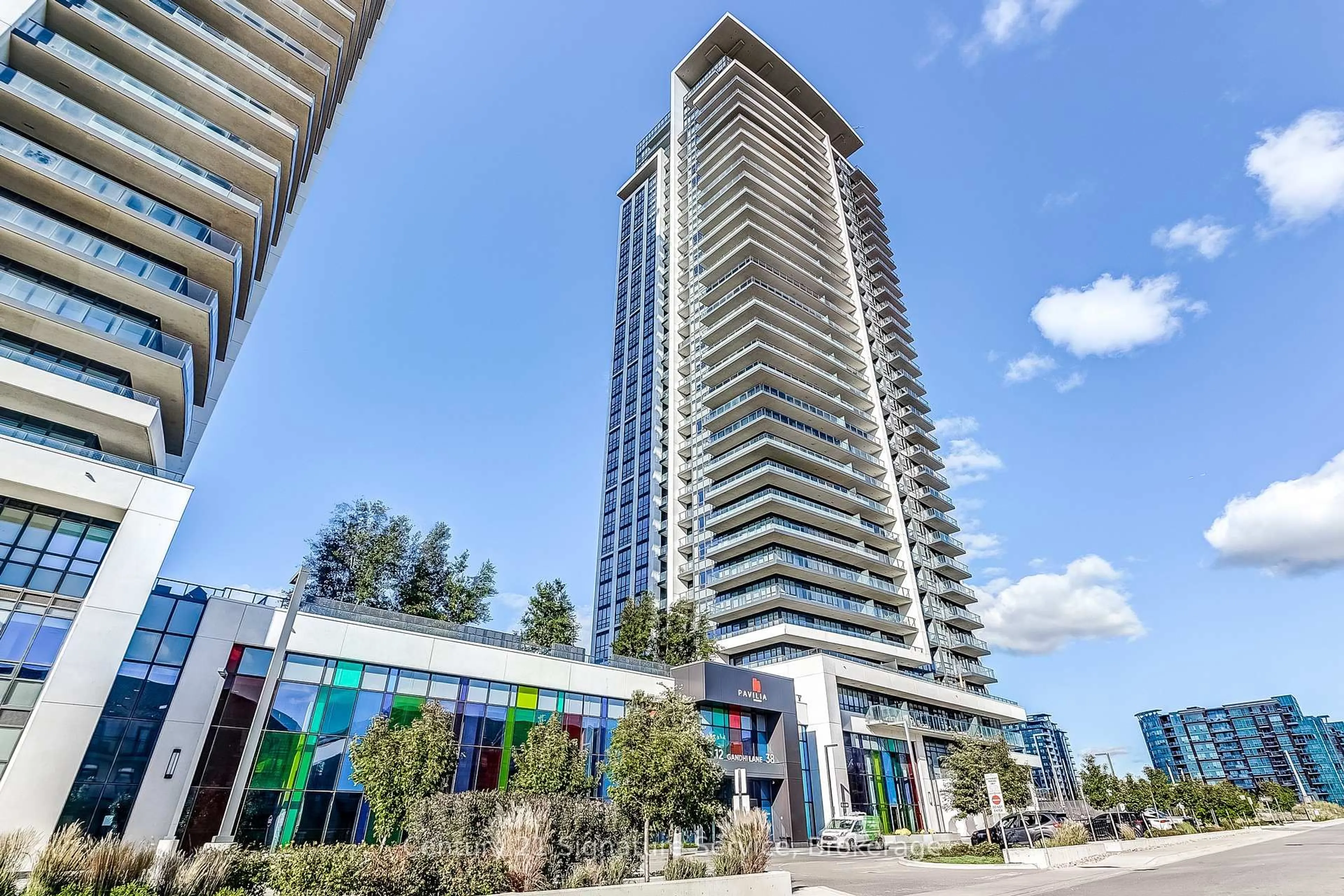Indoor foyer for 38 Ghandi Lane #201, Markham Ontario L3T 0G9