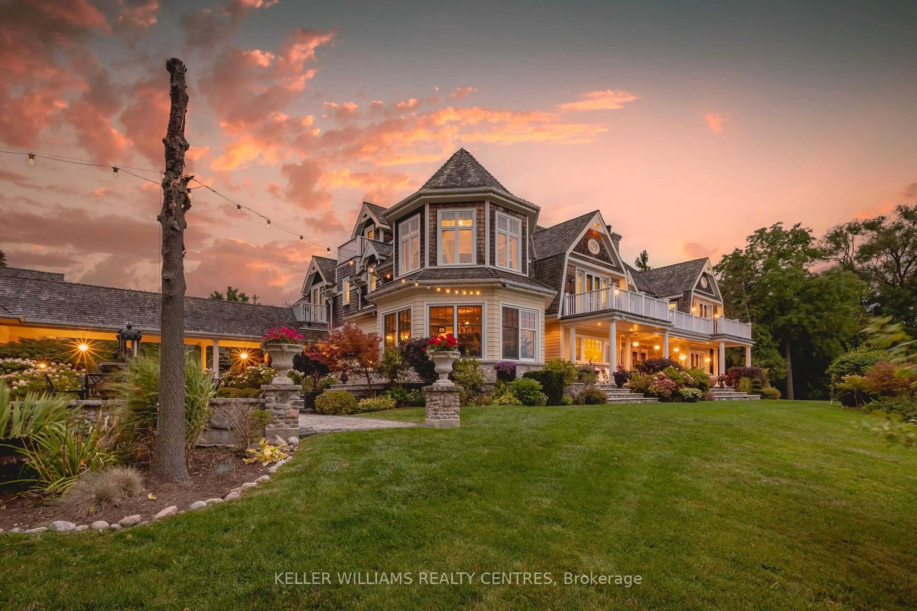 Unknown for 736 Lake Dr, Georgina Ontario L4P 3C8