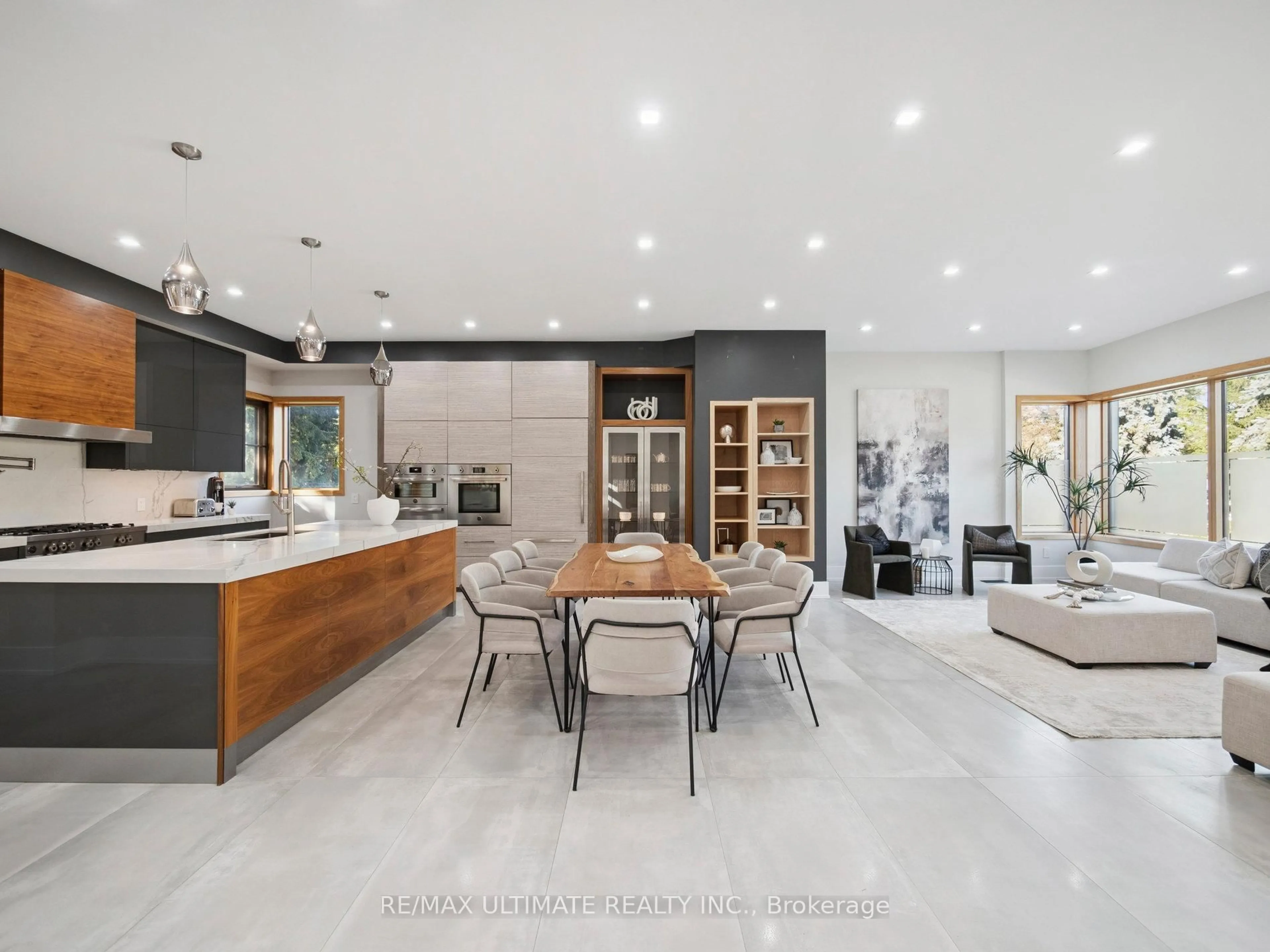 Contemporary kitchen, ceramic/tile floor for 74 Leisure Lane, Richmond Hill Ontario L4C 4X1