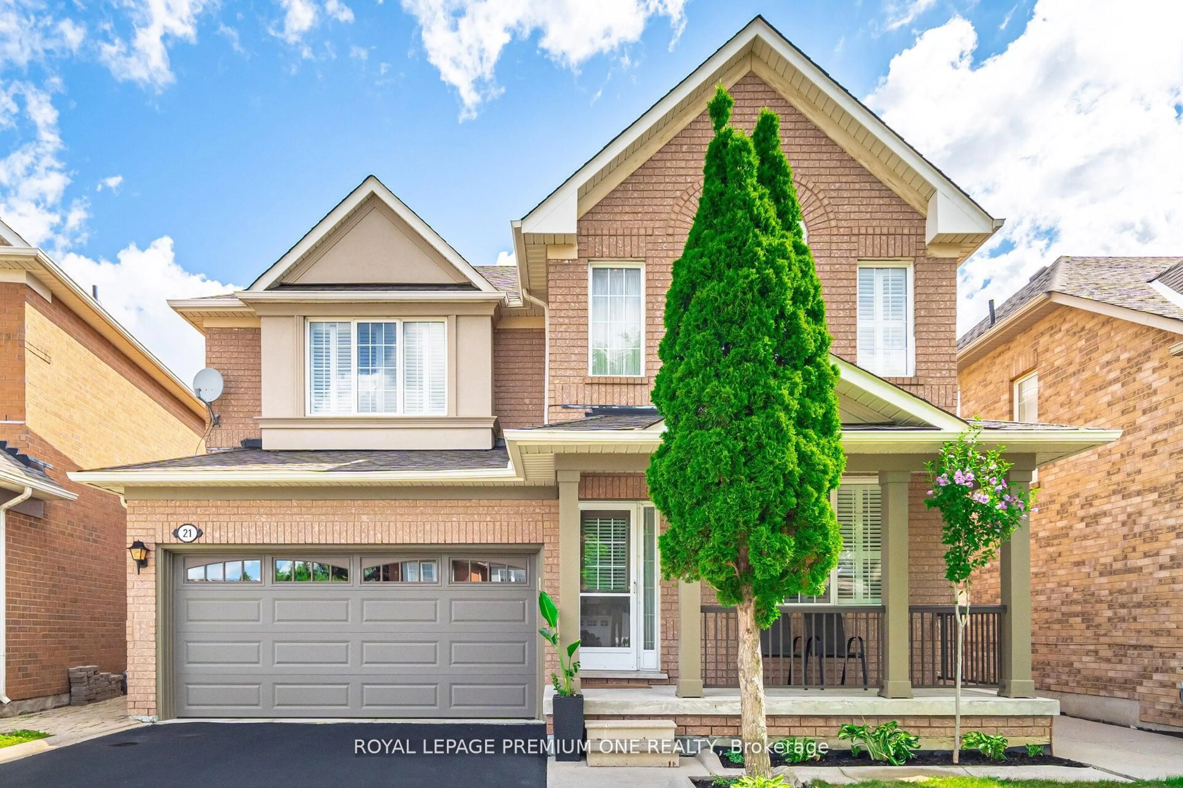 Home with brick exterior material, street for 21 Ocean Ave, Vaughan Ontario L6A 2X7