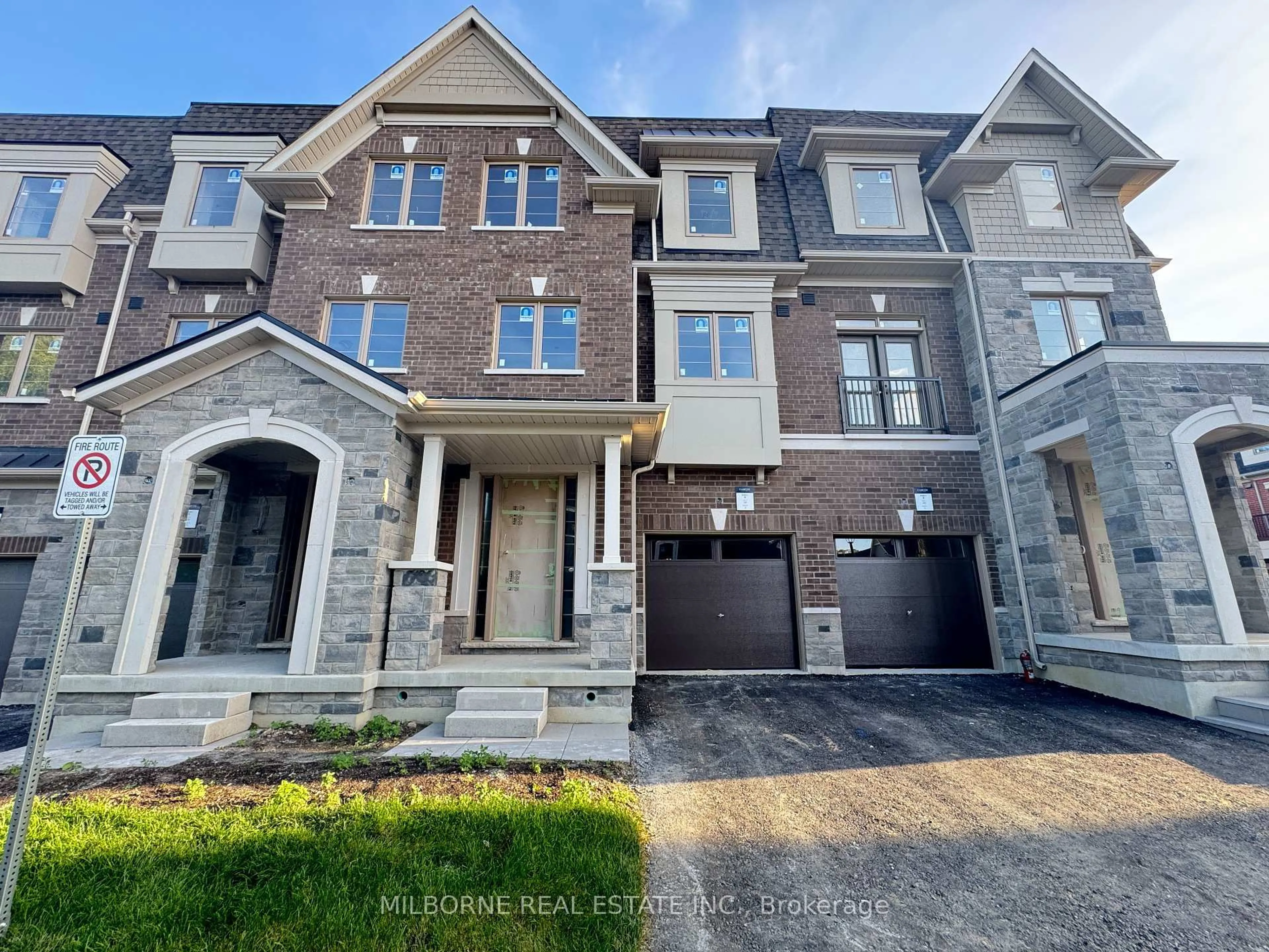 Home with brick exterior material, street for 8 Jane Underhall Pl, King Ontario L7B 1G1