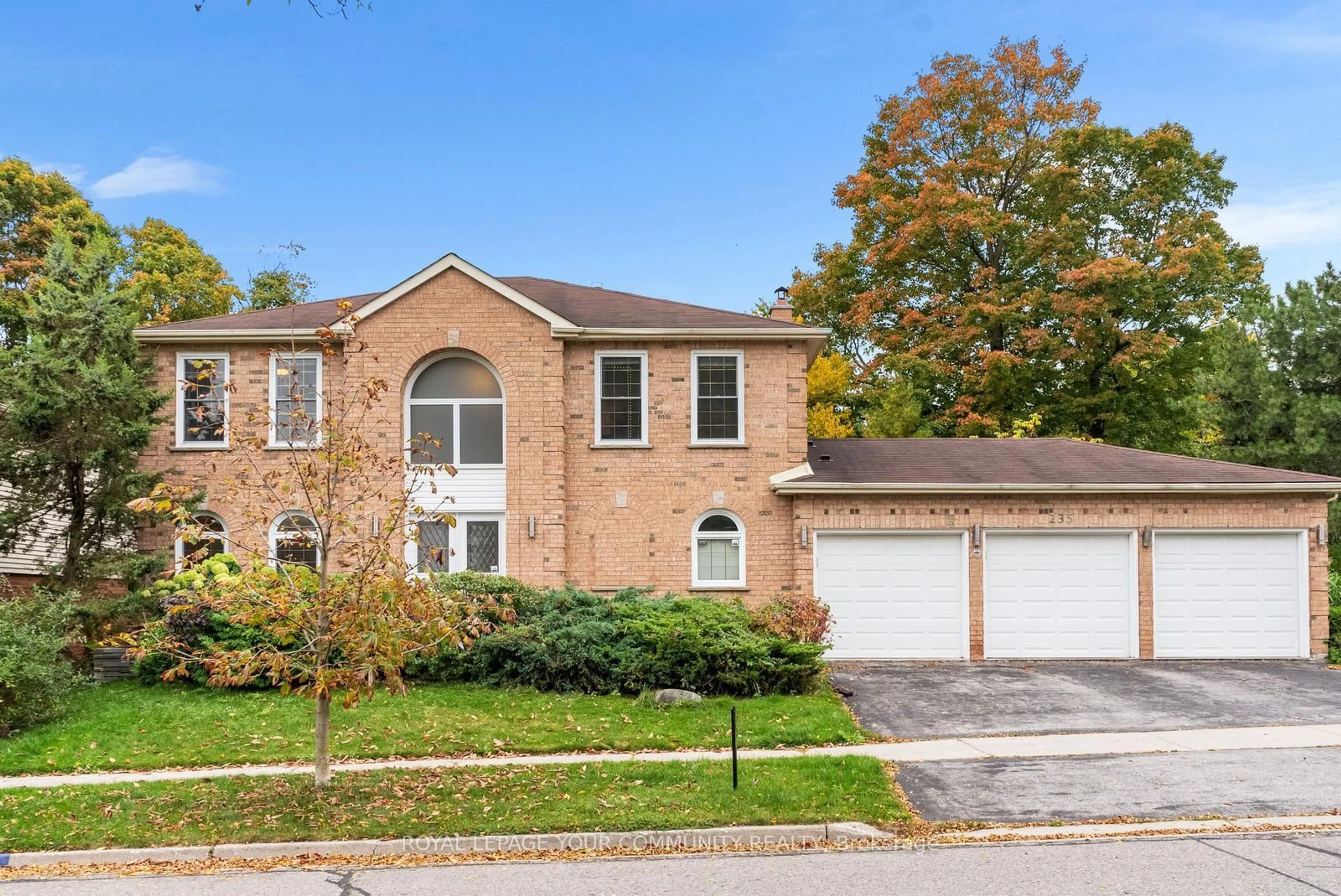 Home with brick exterior material, street for 235 Kemano Rd, Aurora Ontario L4G 5Z1