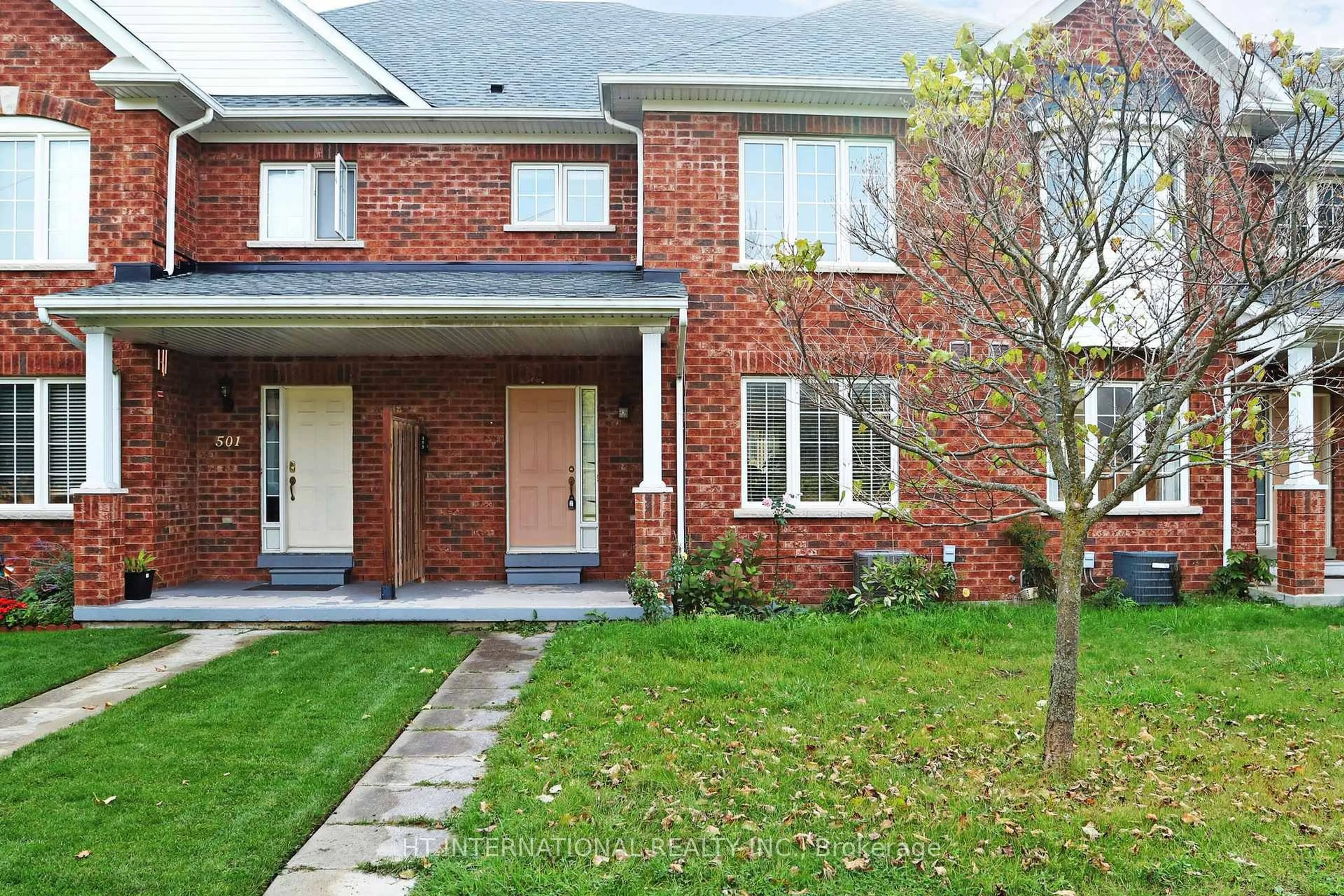 Home with brick exterior material, street for 499 Jim Barber Crt, Newmarket Ontario L3Y 9E6