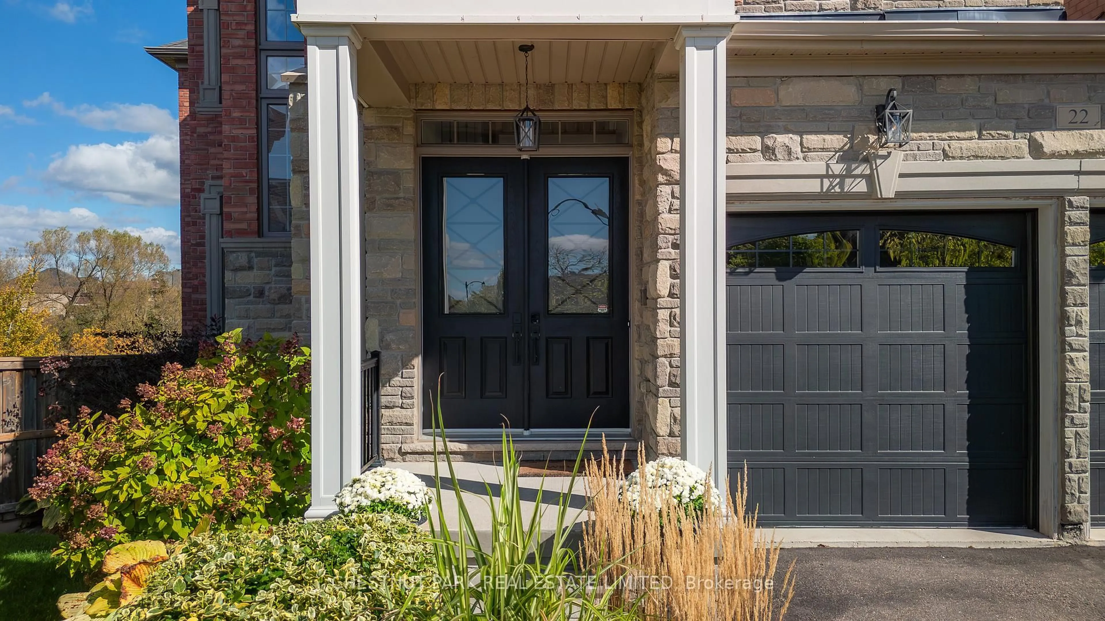 Unknown for 22 Alex Campbell Cres, King Ontario L7B 0C2