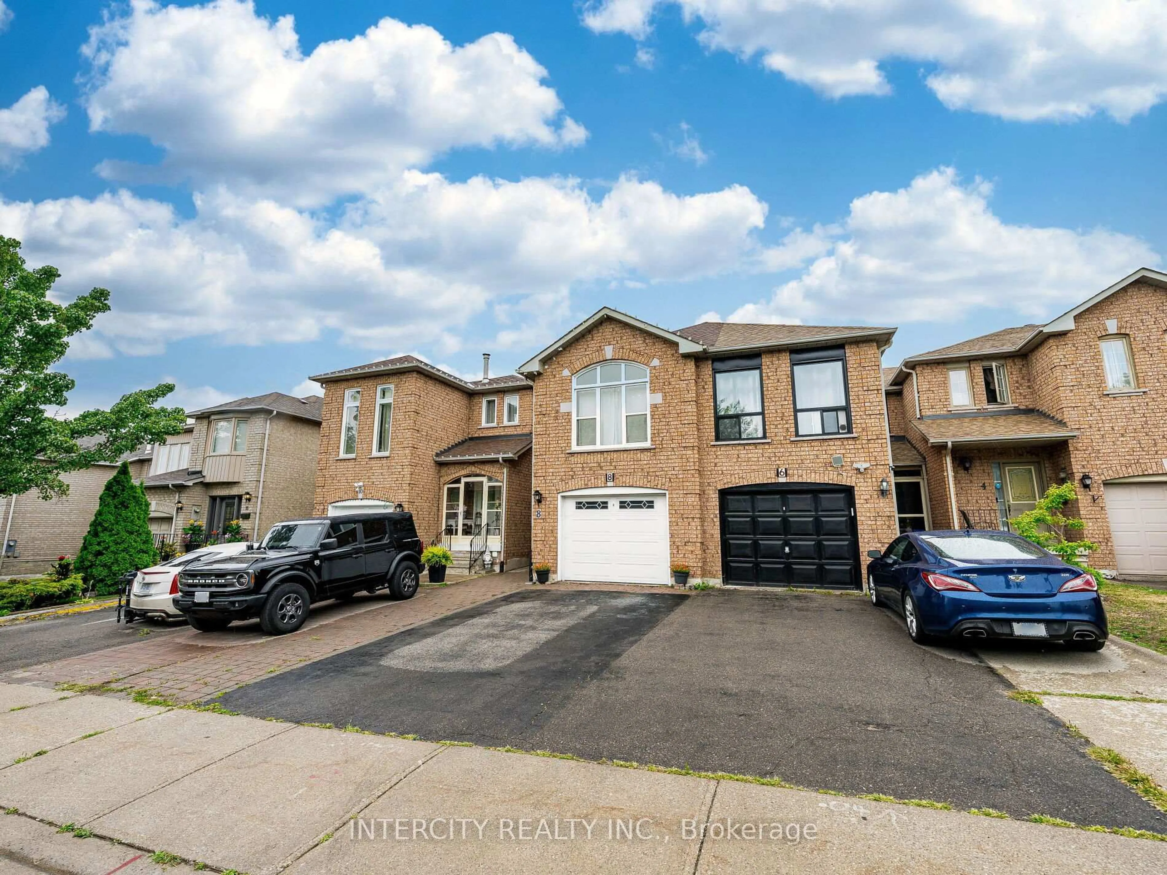 Unknown for 8 Wedgewood Pl, Vaughan Ontario L4K 4X6