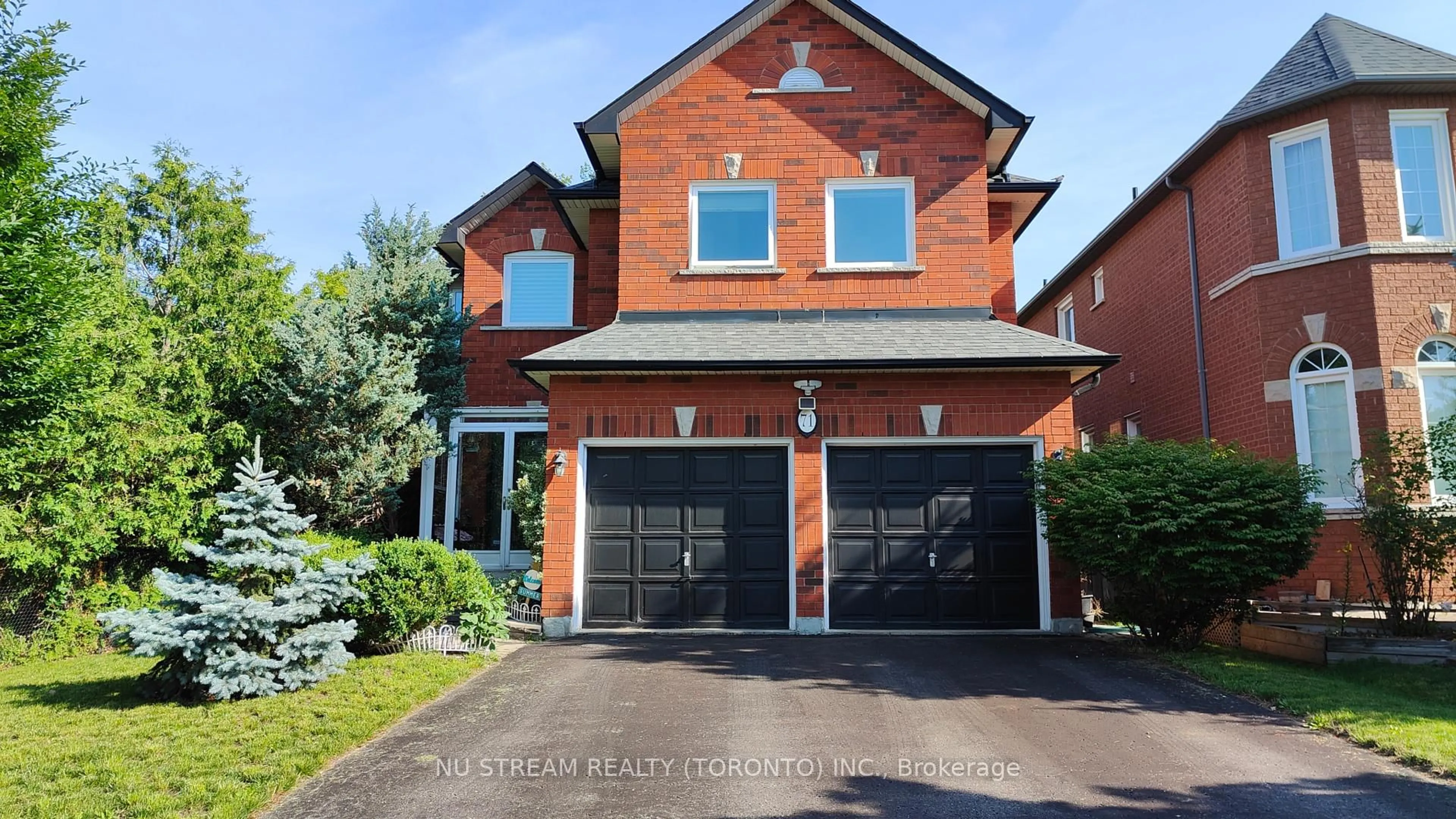 Home with brick exterior material, street for 71 Alpine Cres, Richmond Hill Ontario L4S 1W1