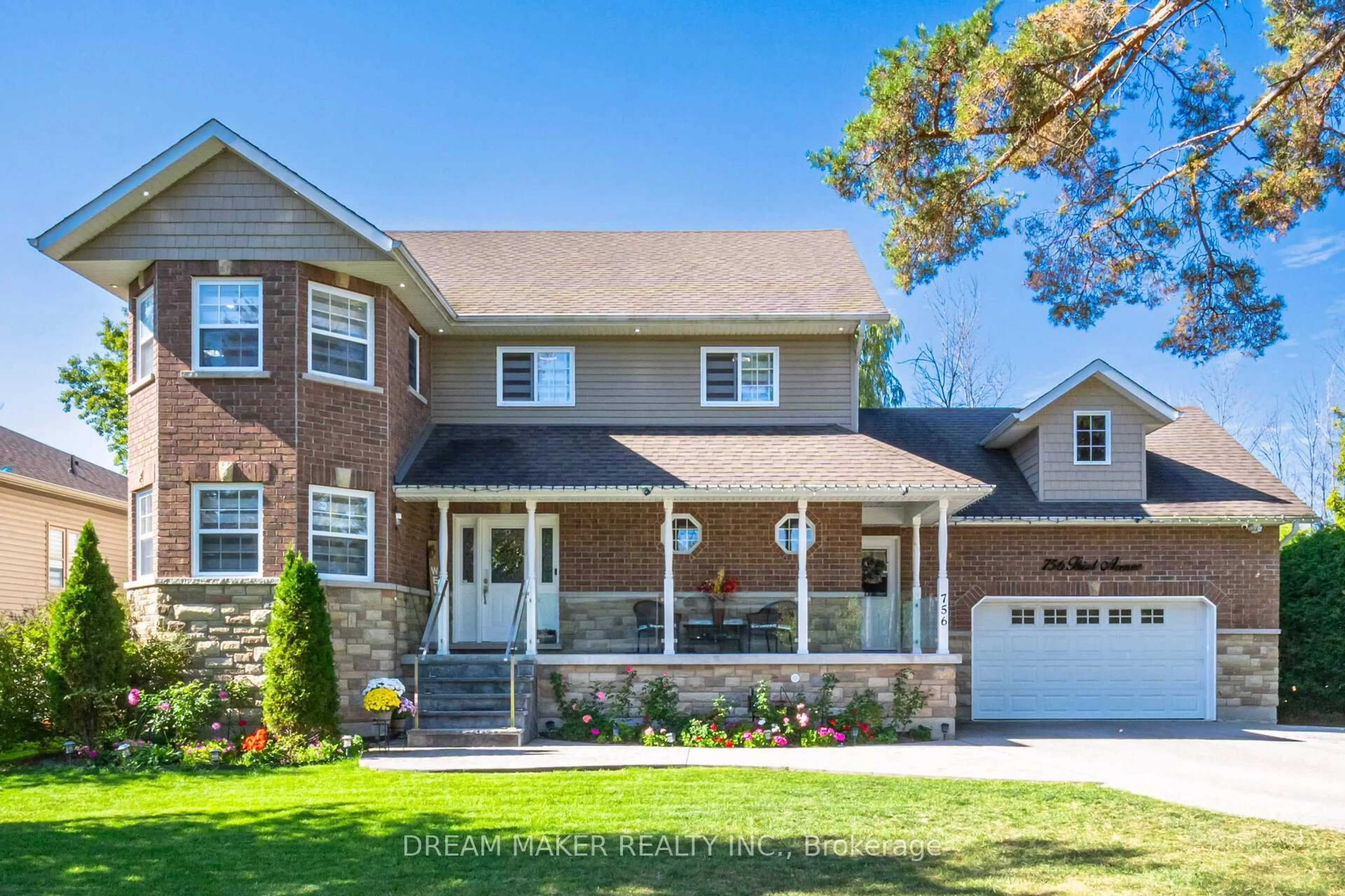 Home with brick exterior material, street for 756 Third Ave, Georgina Ontario L0E 1S0