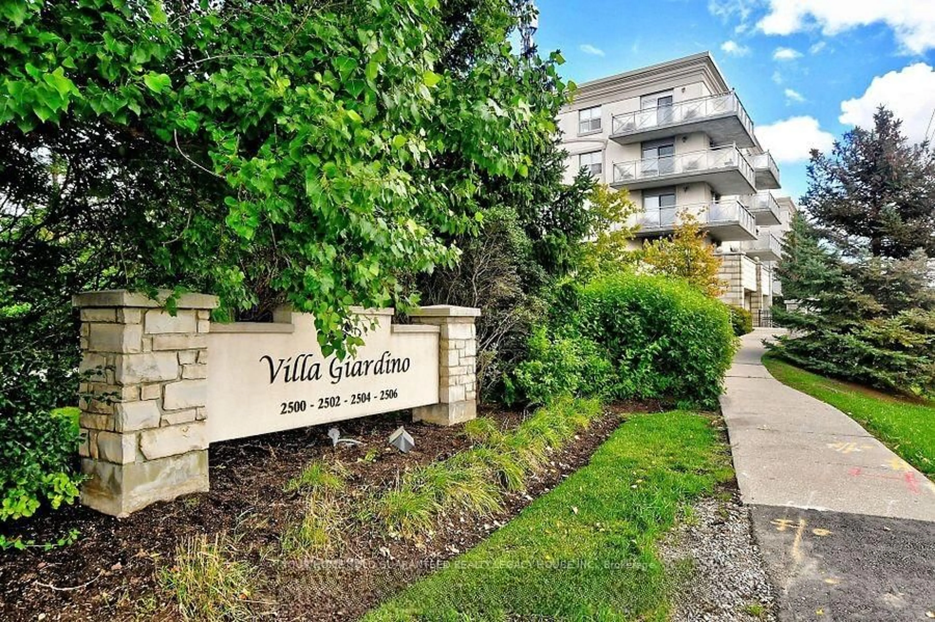 Unknown for 2500 Rutherford Rd #502, Vaughan Ontario L4K 5N7