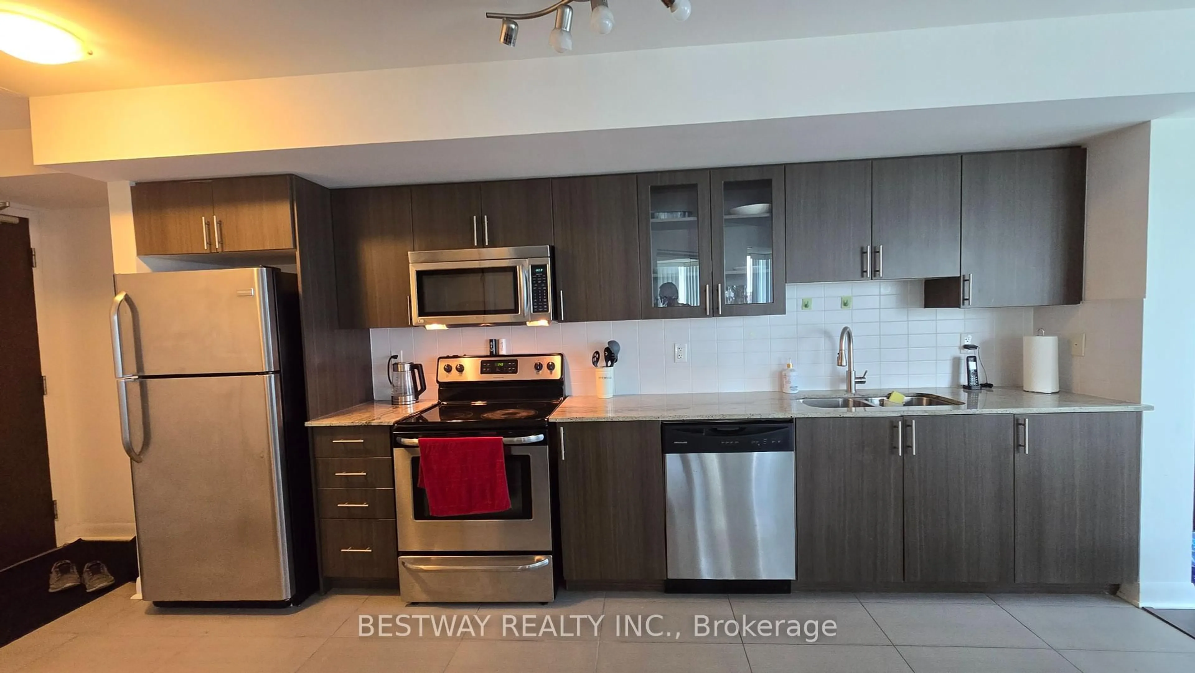Unknown for 75 Norman Bethune Ave #208, Richmond Hill Ontario L4B 0B6