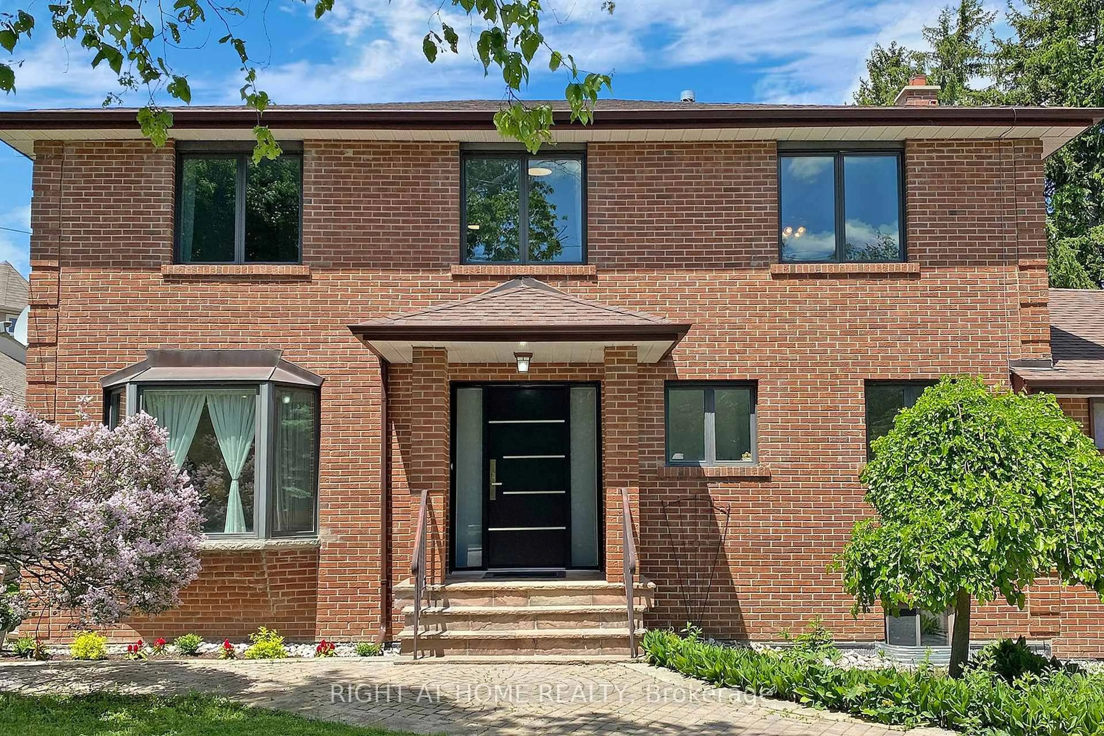 Home with brick exterior material, street for 350 Sunset Beach Rd, Richmond Hill Ontario L4E 3H9