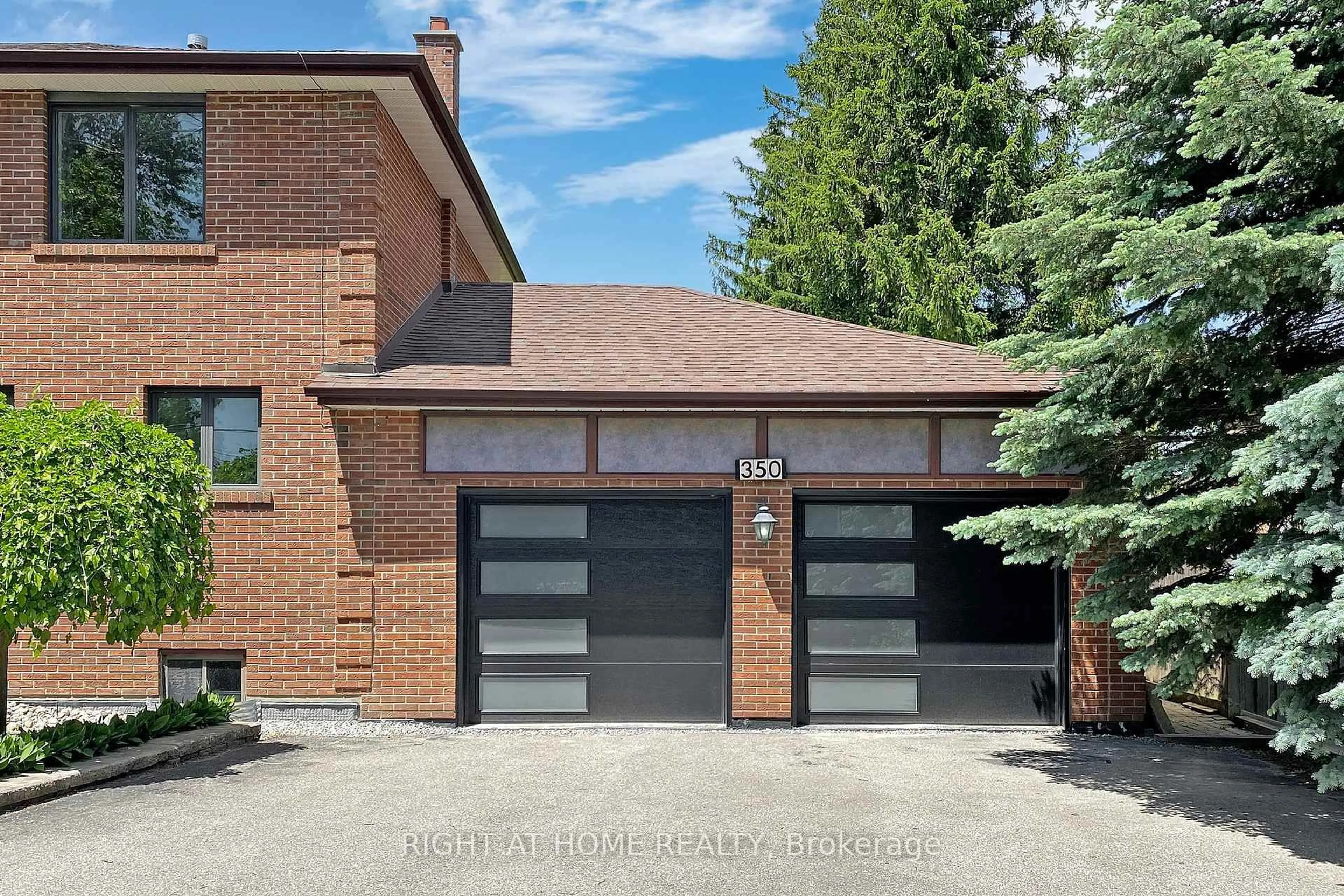 Home with brick exterior material, street for 350 Sunset Beach Rd, Richmond Hill Ontario L4E 3H9