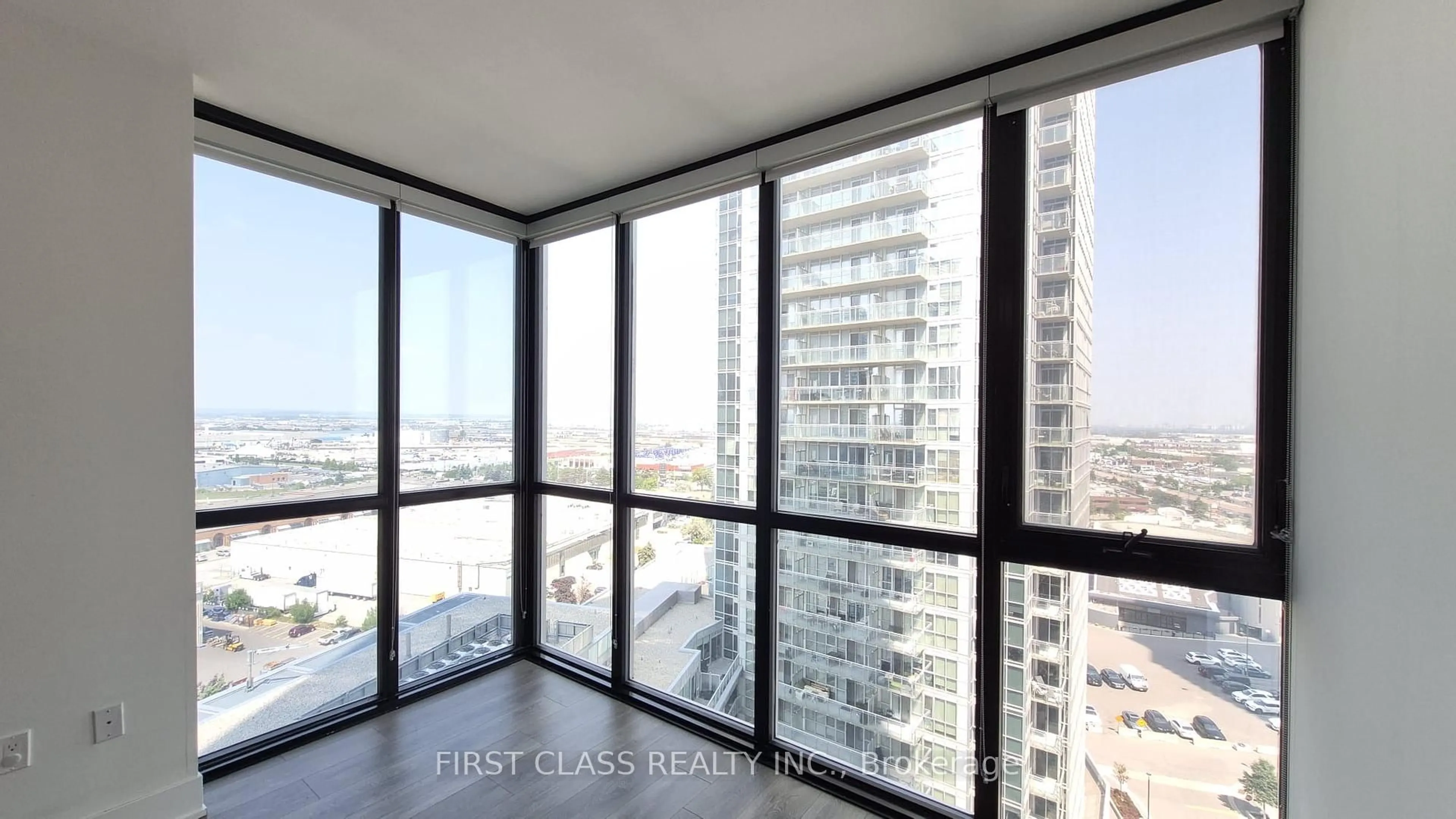A pic of a room for 2916 Highway 7 #1309, Vaughan Ontario L4K 0K6