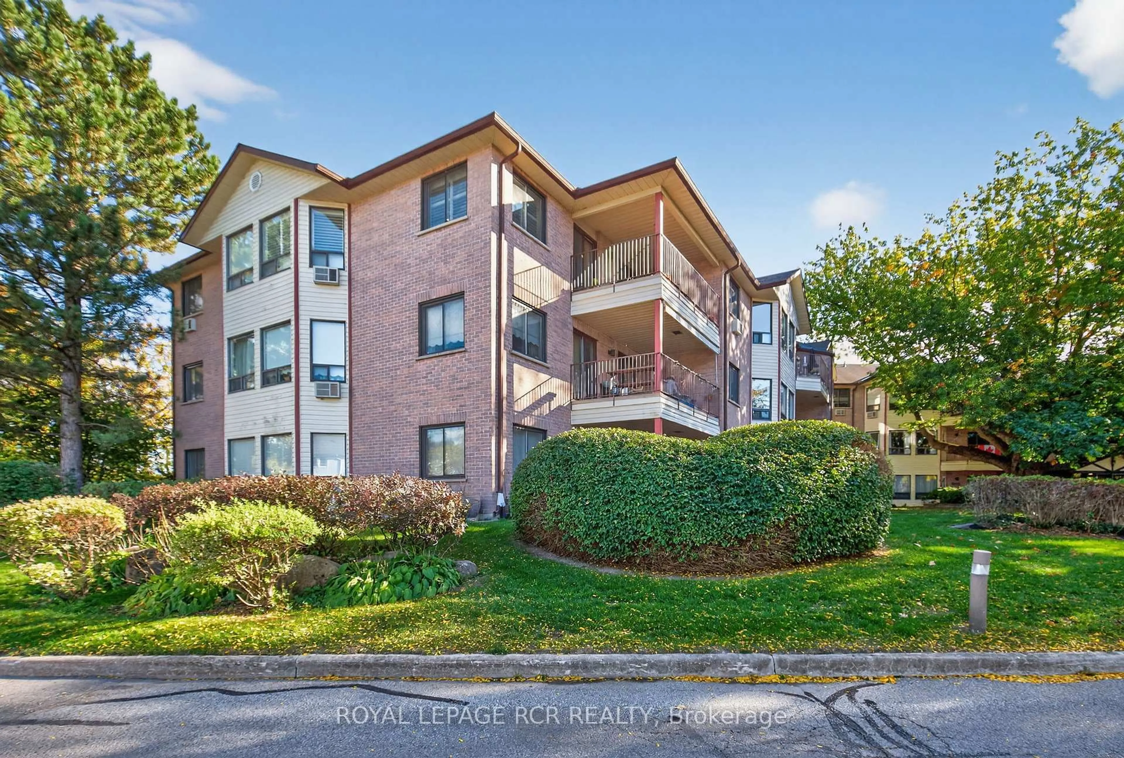 Unknown for 111 Grew Blvd #311, Georgina Ontario L0E 1L0