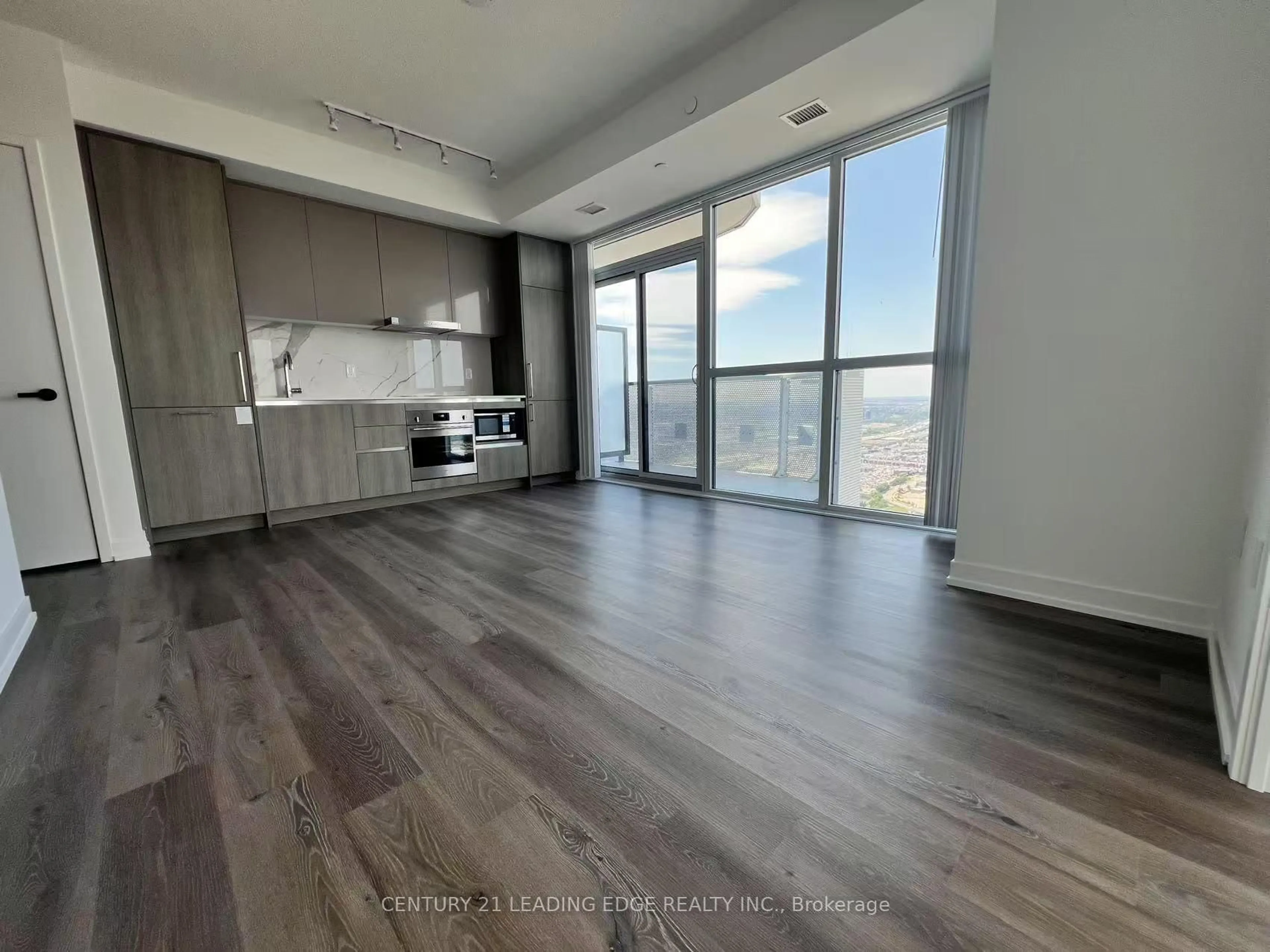 Unknown for 225 Commerce St #5609, Vaughan Ontario L4K 0R1