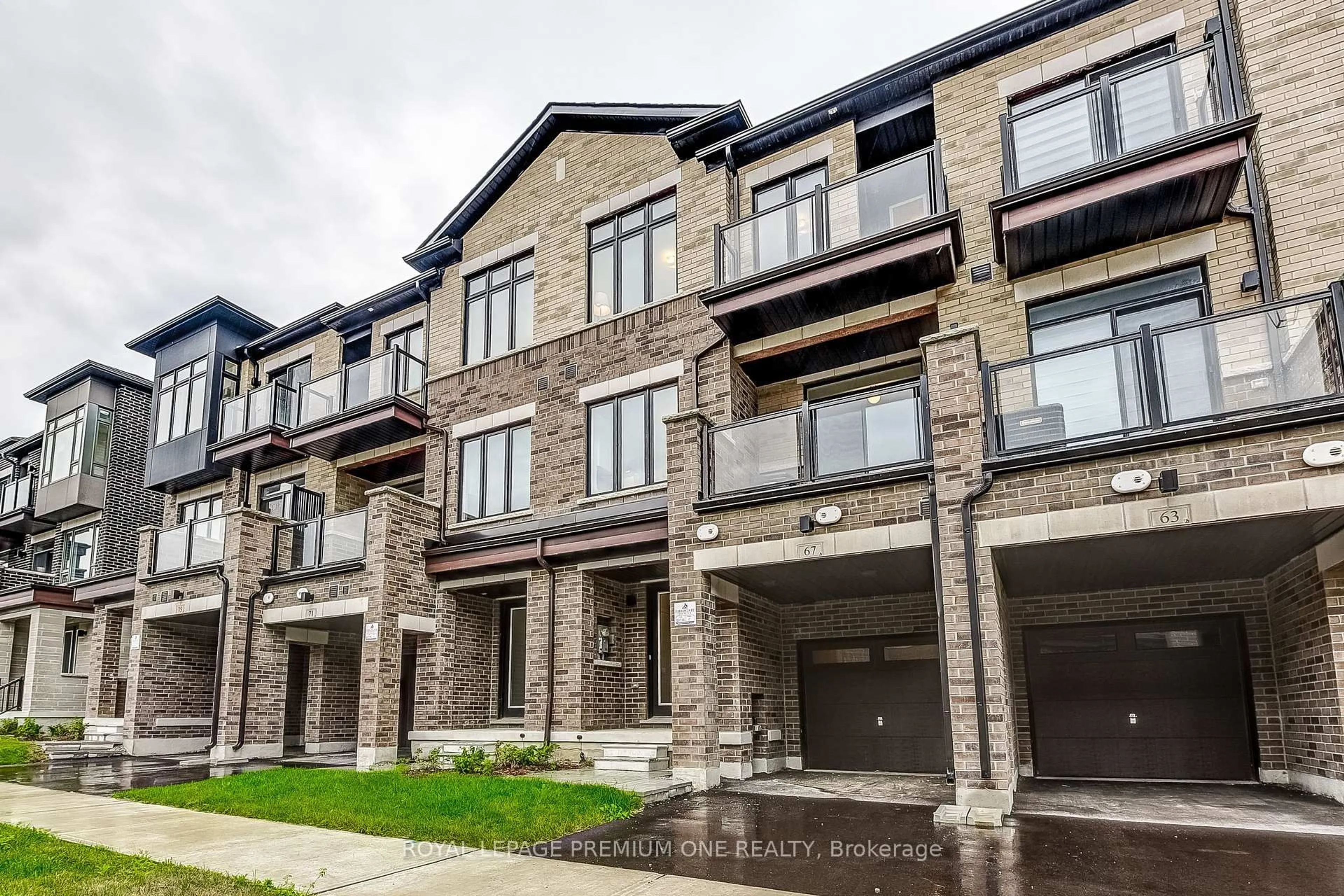 Home with brick exterior material, street for 67 TENNANT Circ, Vaughan Ontario L4H 5L5