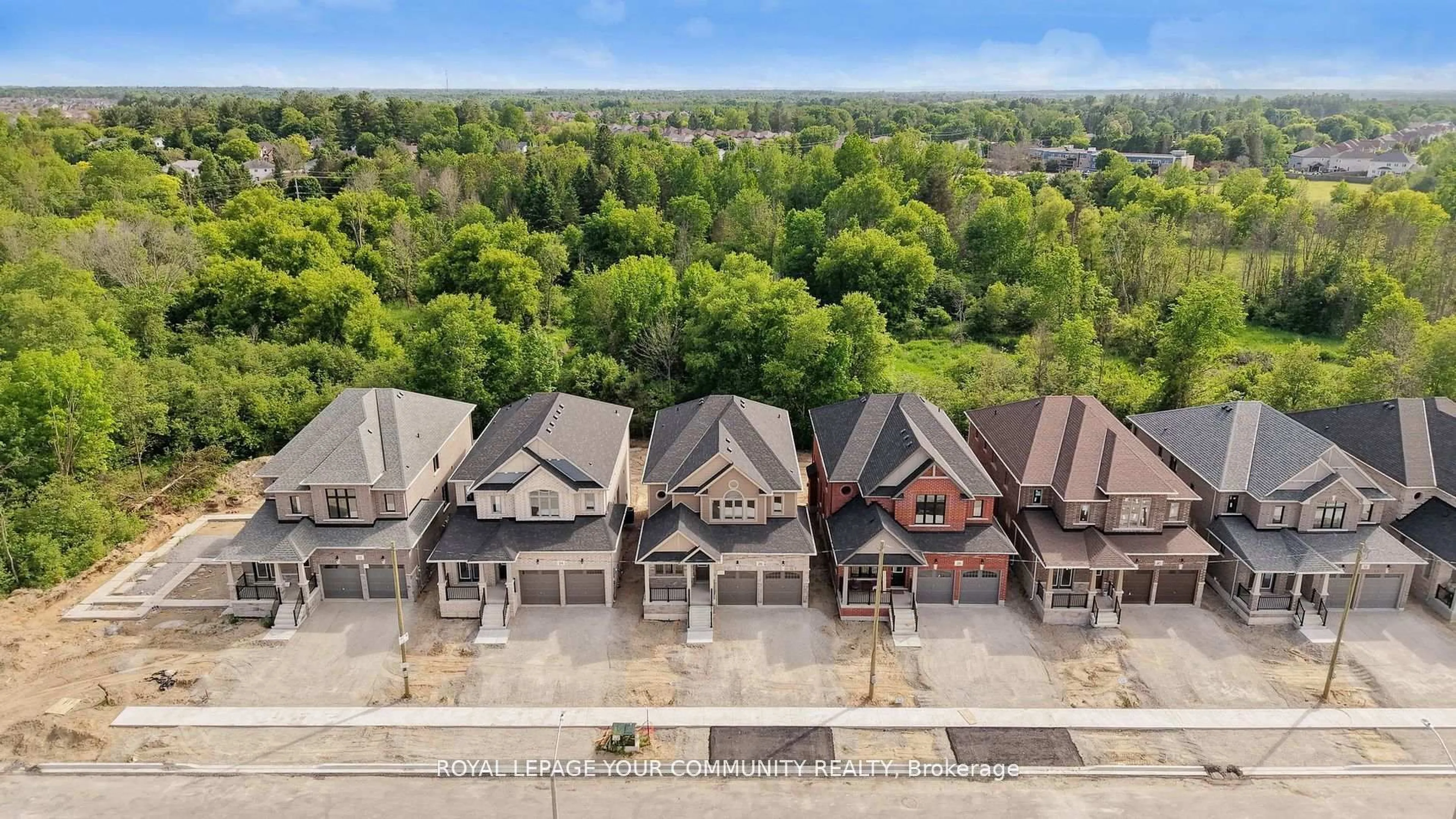 A pic from outside/outdoor area/front of a property/back of a property/a pic from drone, unknown for 26 Baycroft Blvd, Essa Ontario L0M 1B5