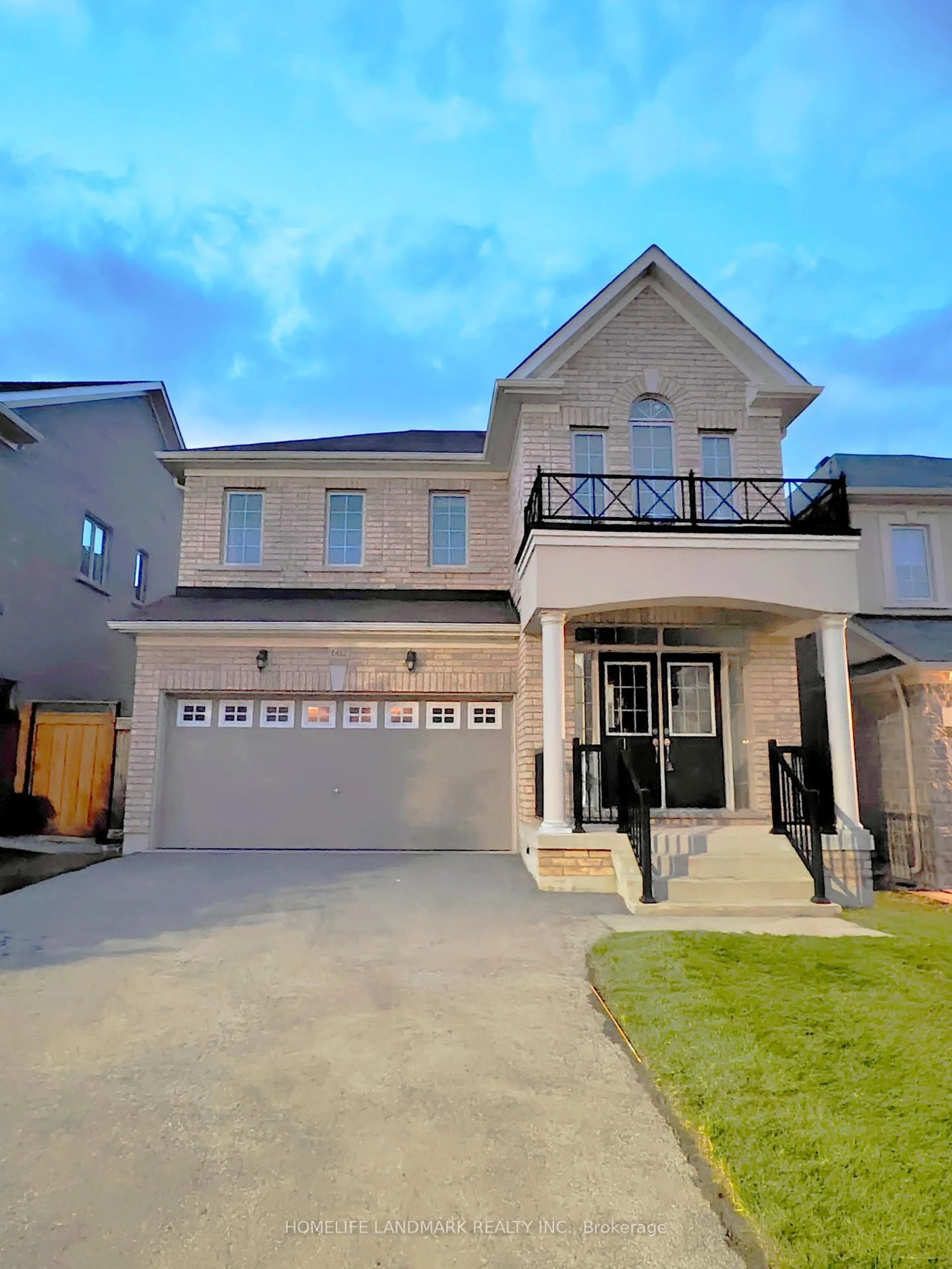 Home with brick exterior material, street for 602 Clifford Perry Pl, Newmarket Ontario L3X 0J2