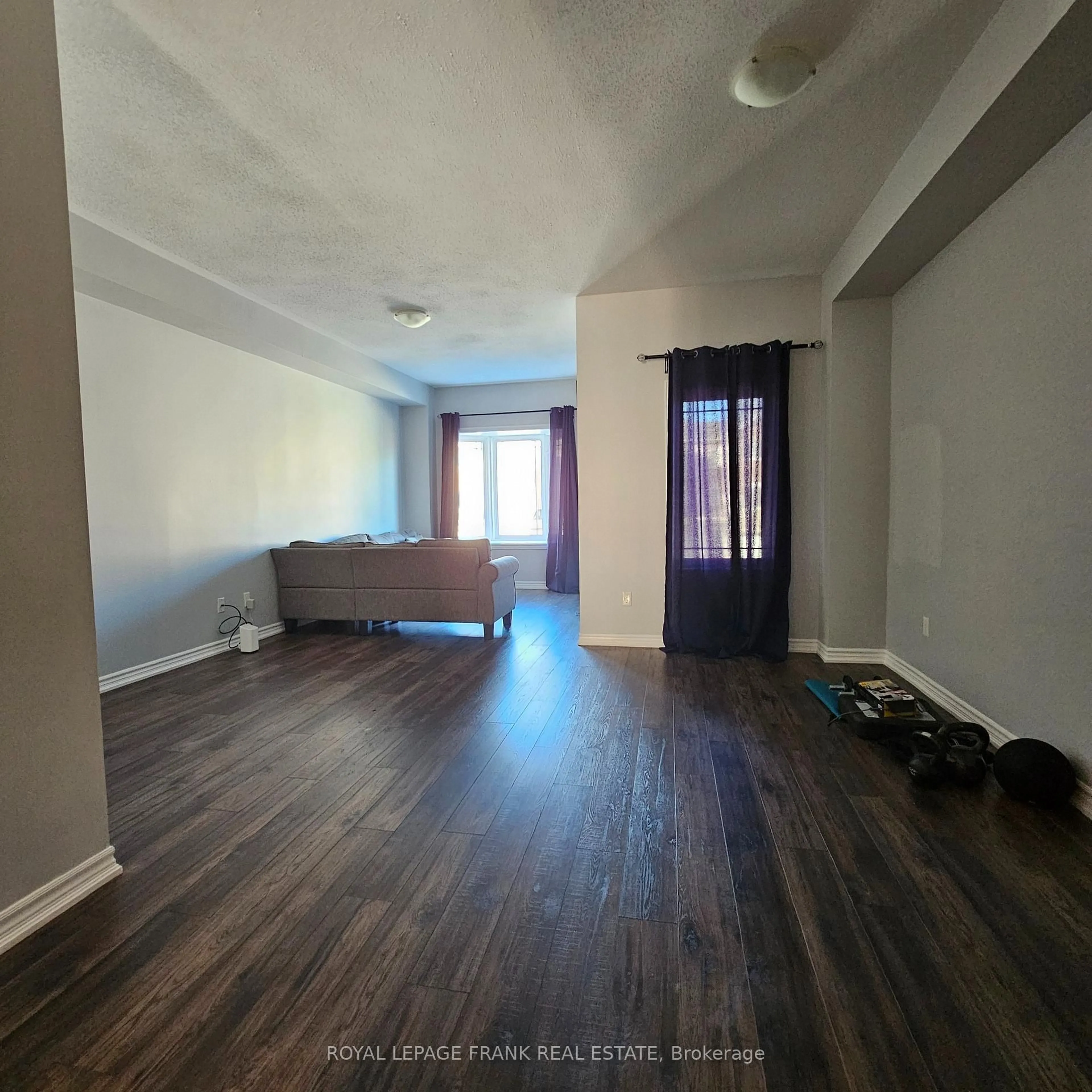 A pic of a room for 41 Milson Cres, Essa Ontario L0M 1B4