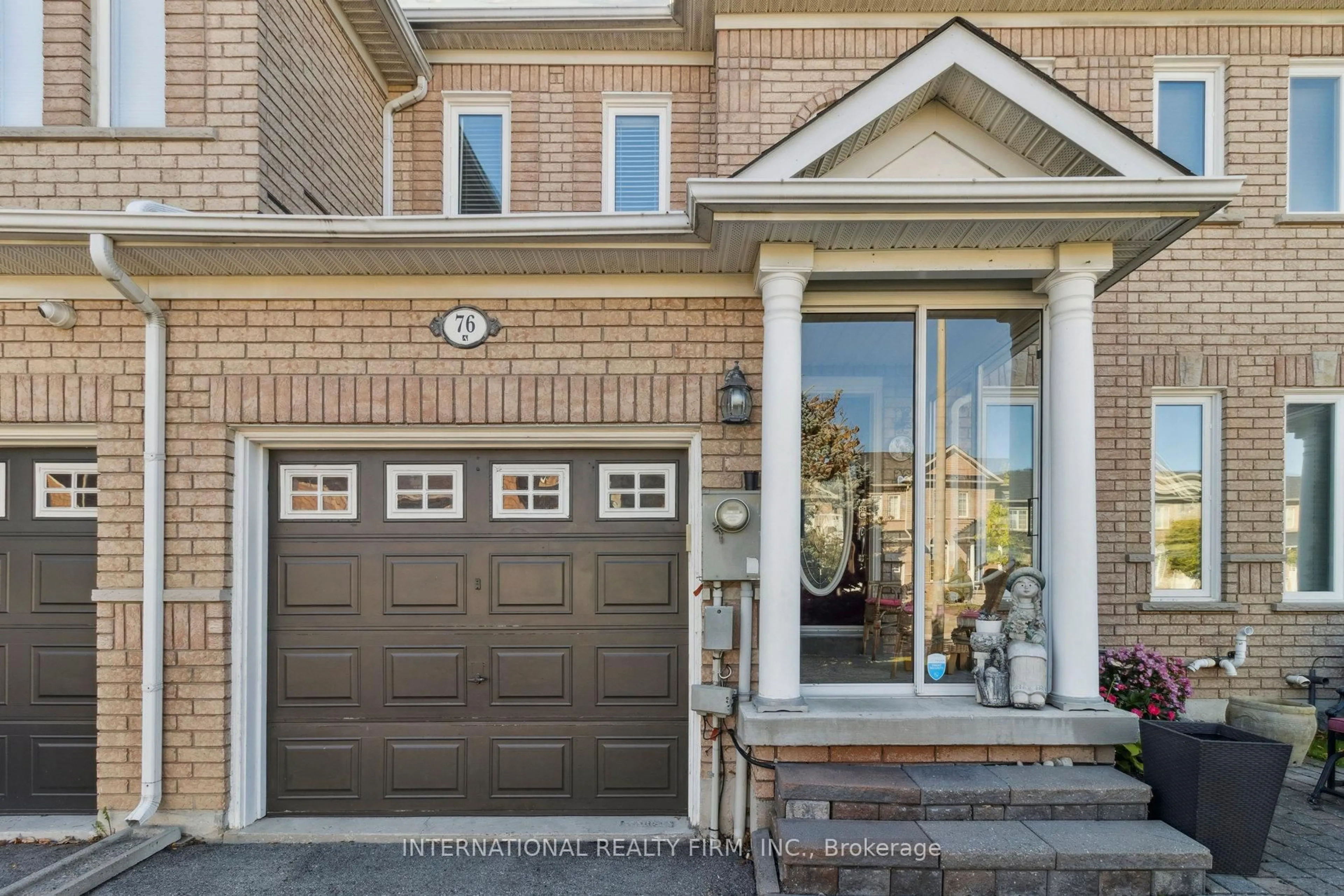 Home with brick exterior material, street for 76 Timberwolf Cres, Vaughan Ontario L4H 2W1