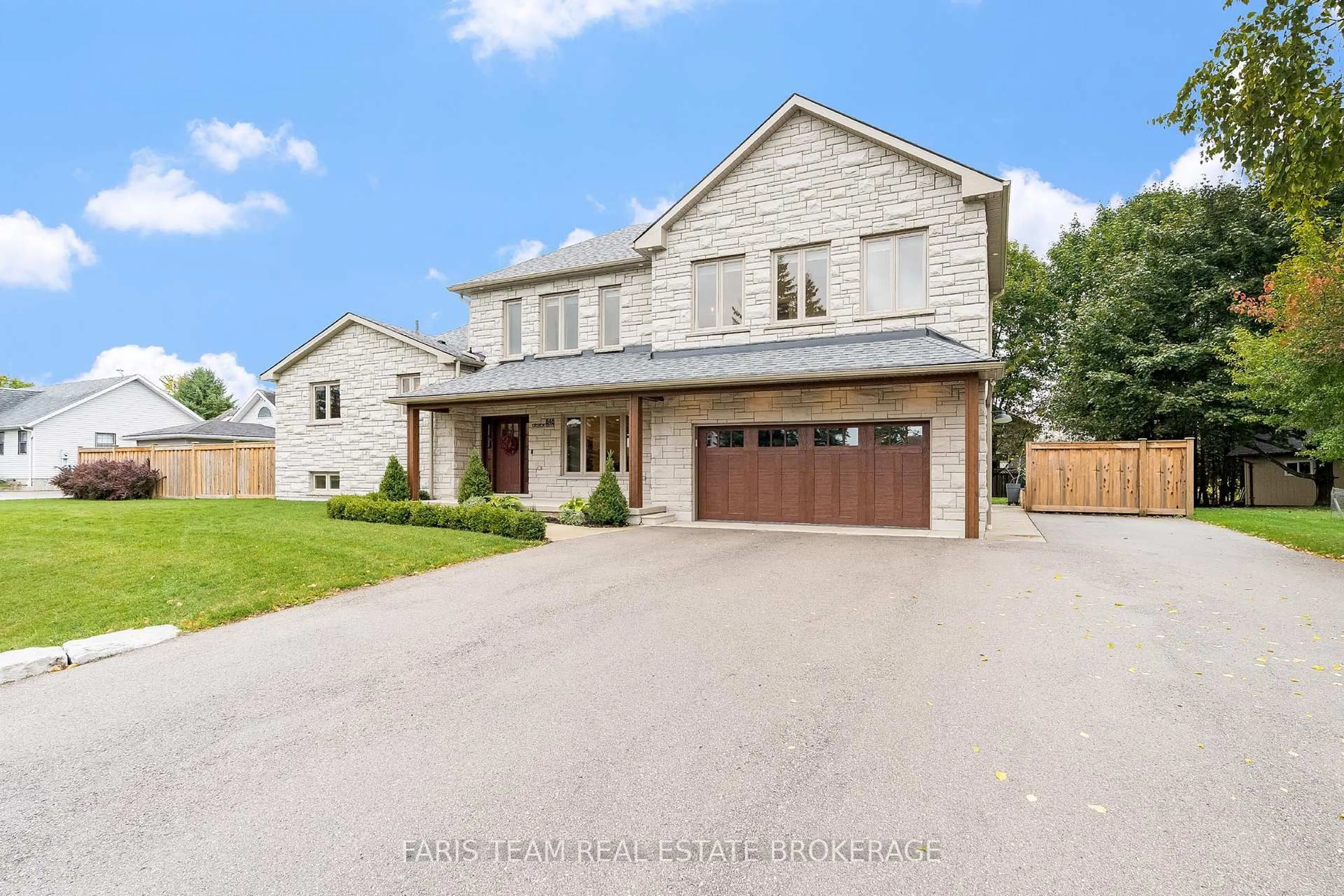 Home with brick exterior material, street for 848 Church Dr, Innisfil Ontario L0L 1K0