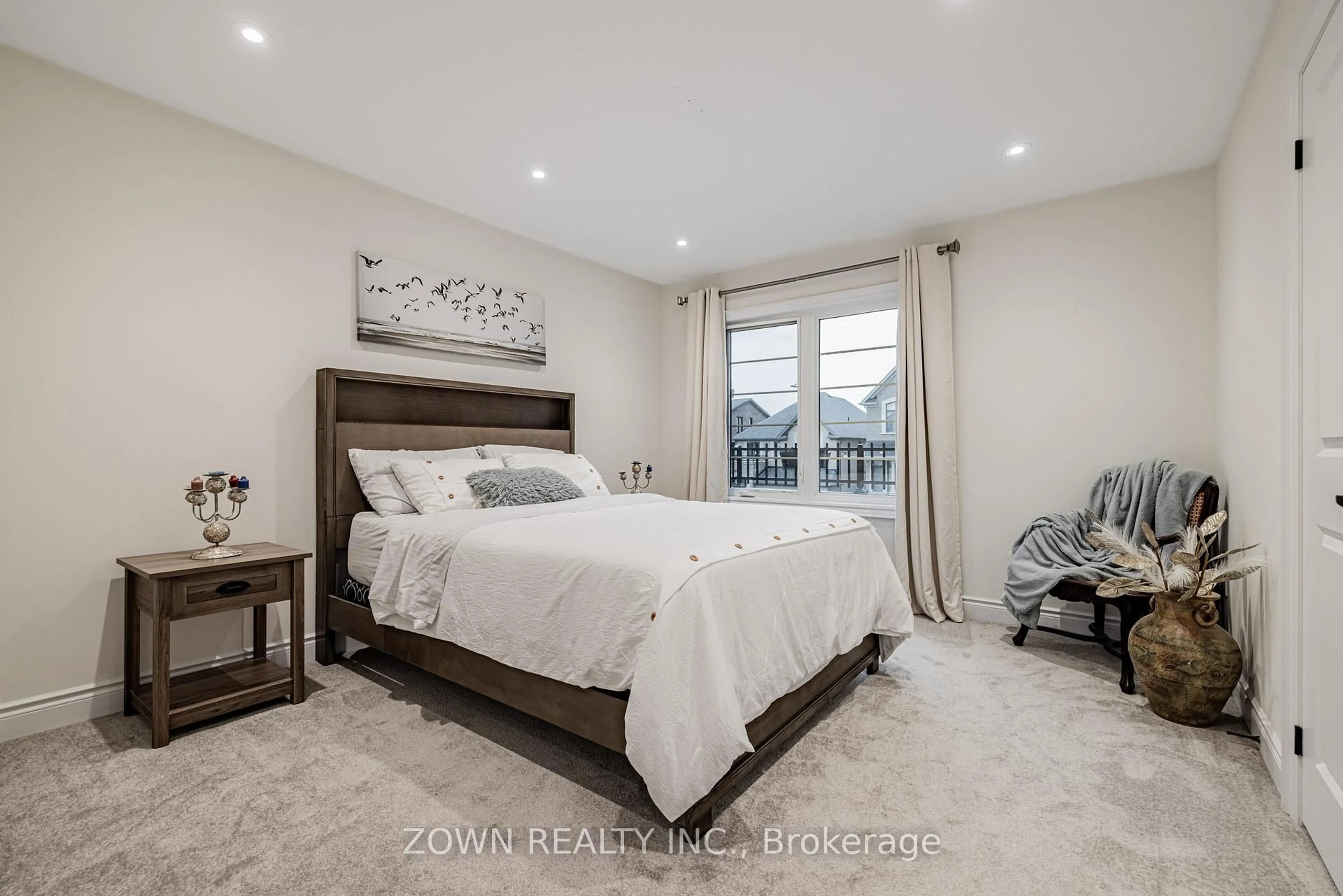 Bedroom with bed, unknown for 1352 Blackmore St, Innisfil Ontario L9S 0P2