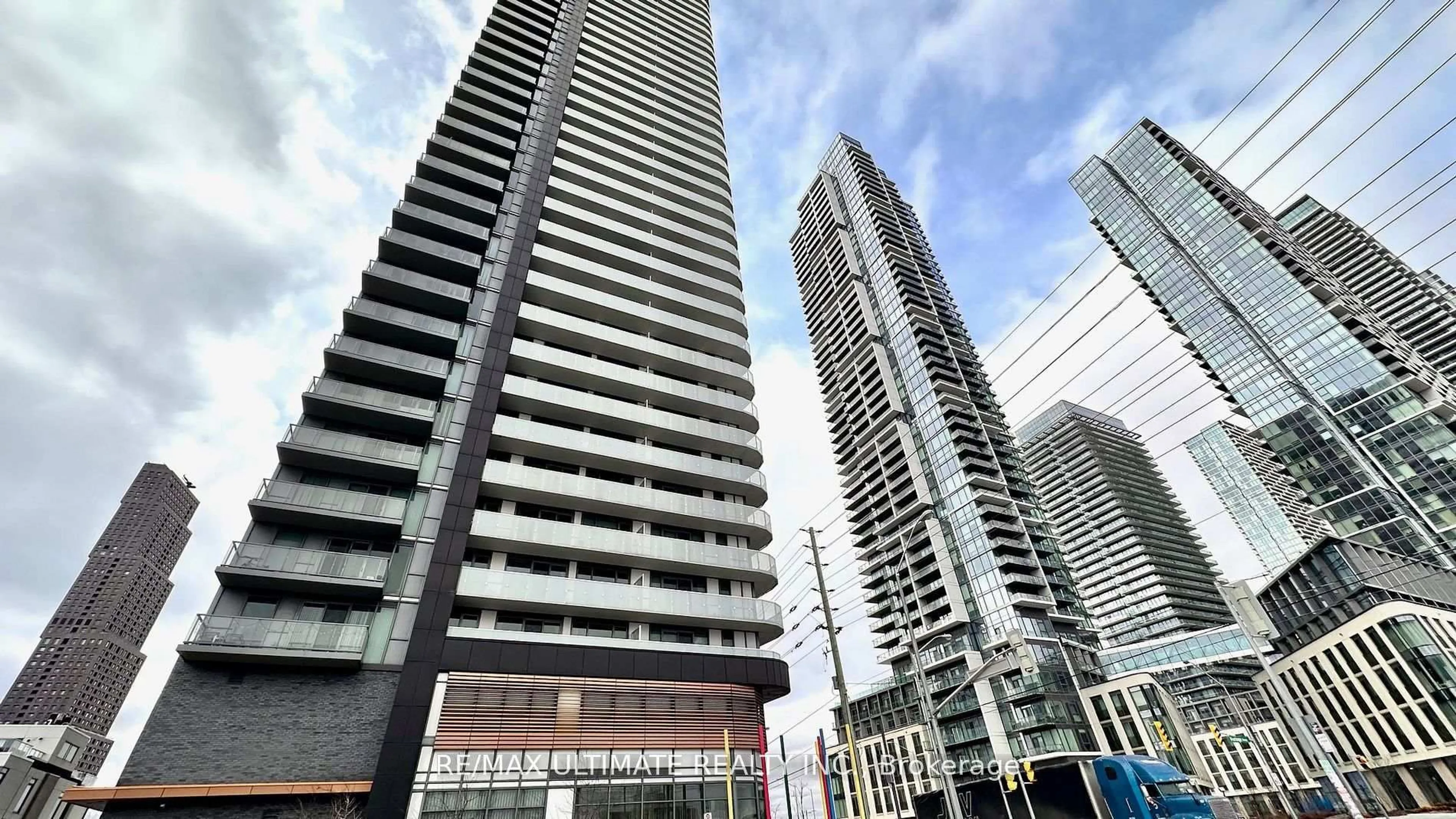 Unknown for 7895 Jane St #3304, Vaughan Ontario L4K 2M7