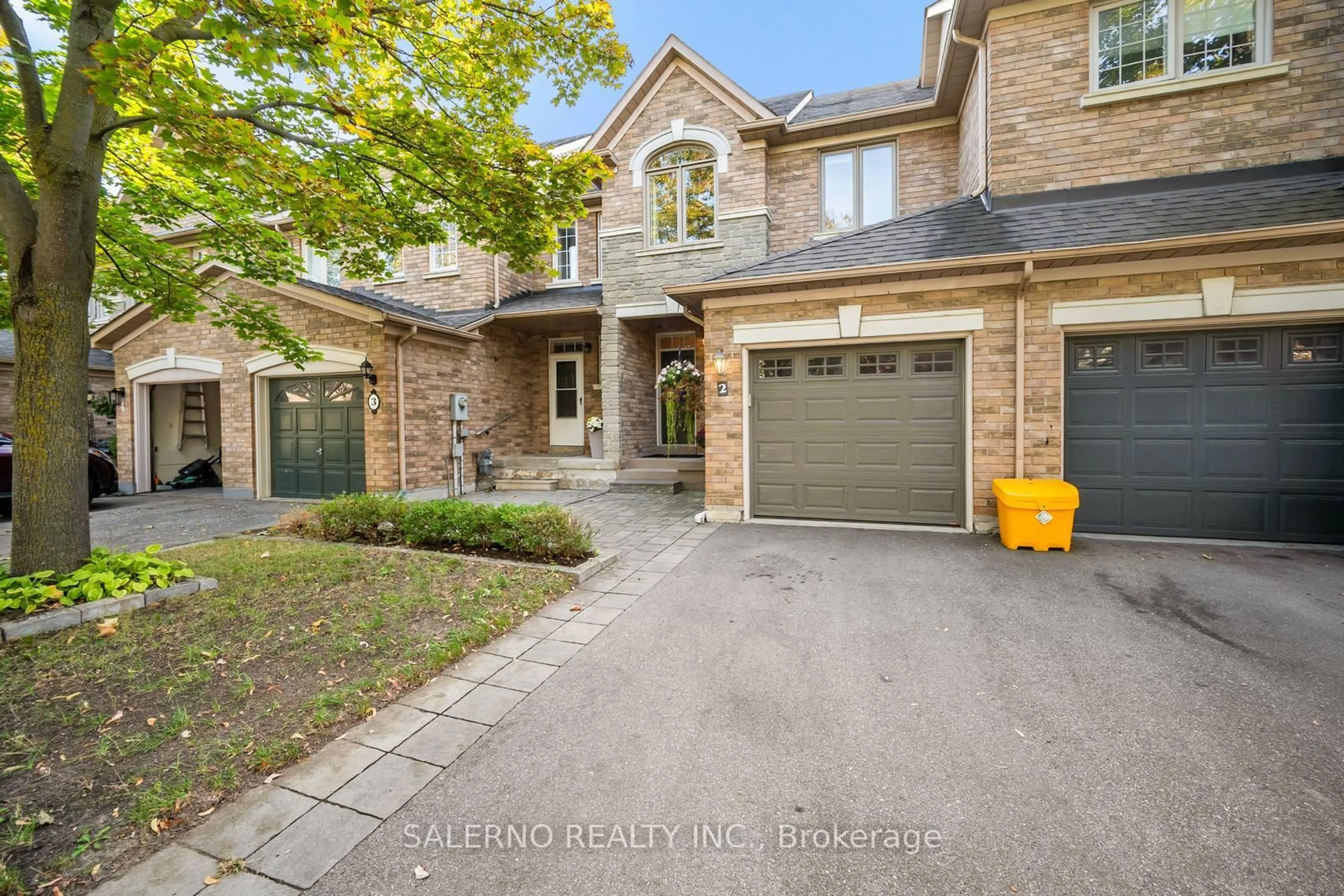 Home with brick exterior material, street for 180 Blue Willow Dr #2, Vaughan Ontario L4L 9C9