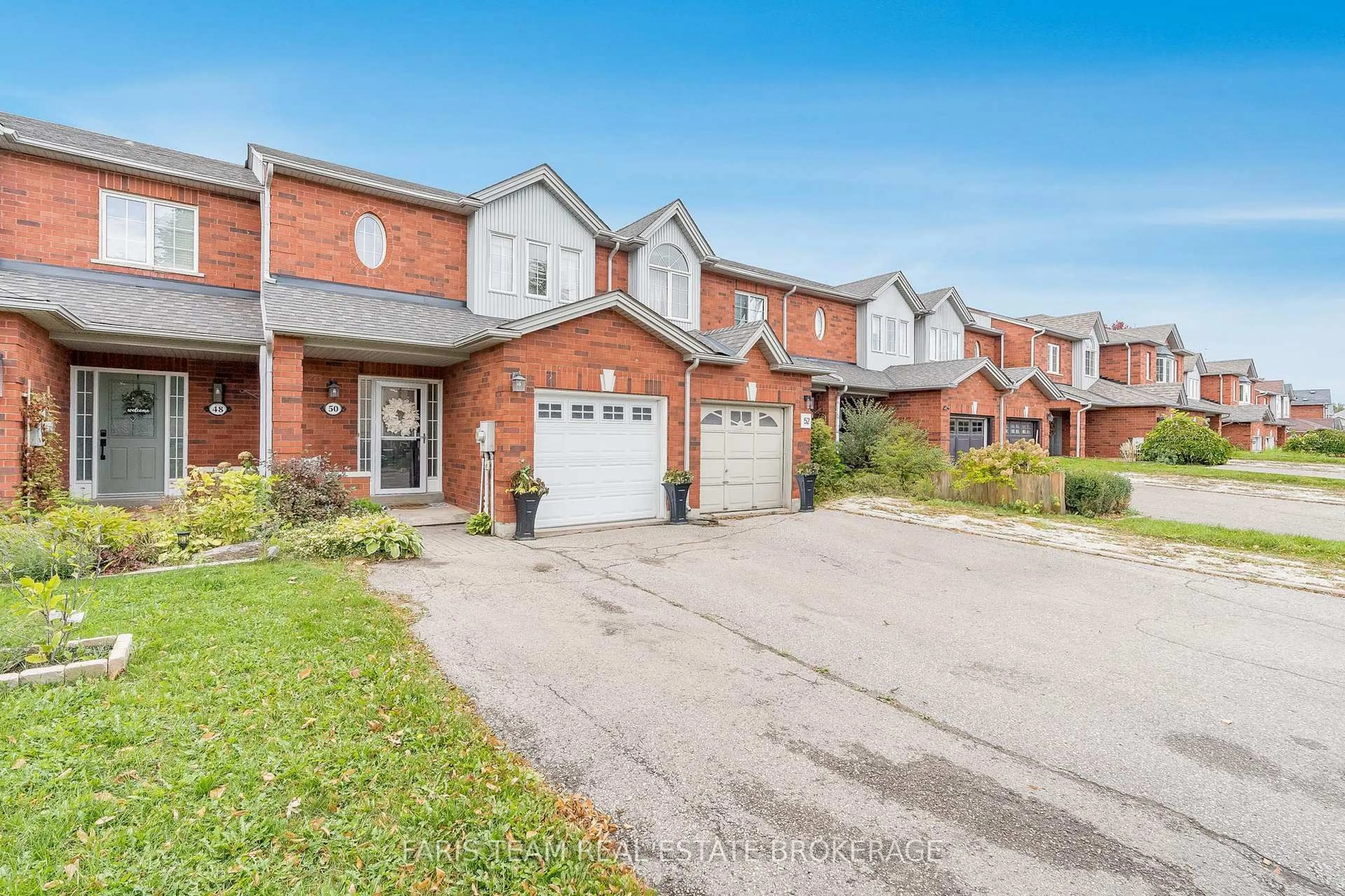Home with brick exterior material, street for 50 Smith St, New Tecumseth Ontario L9R 1Z9