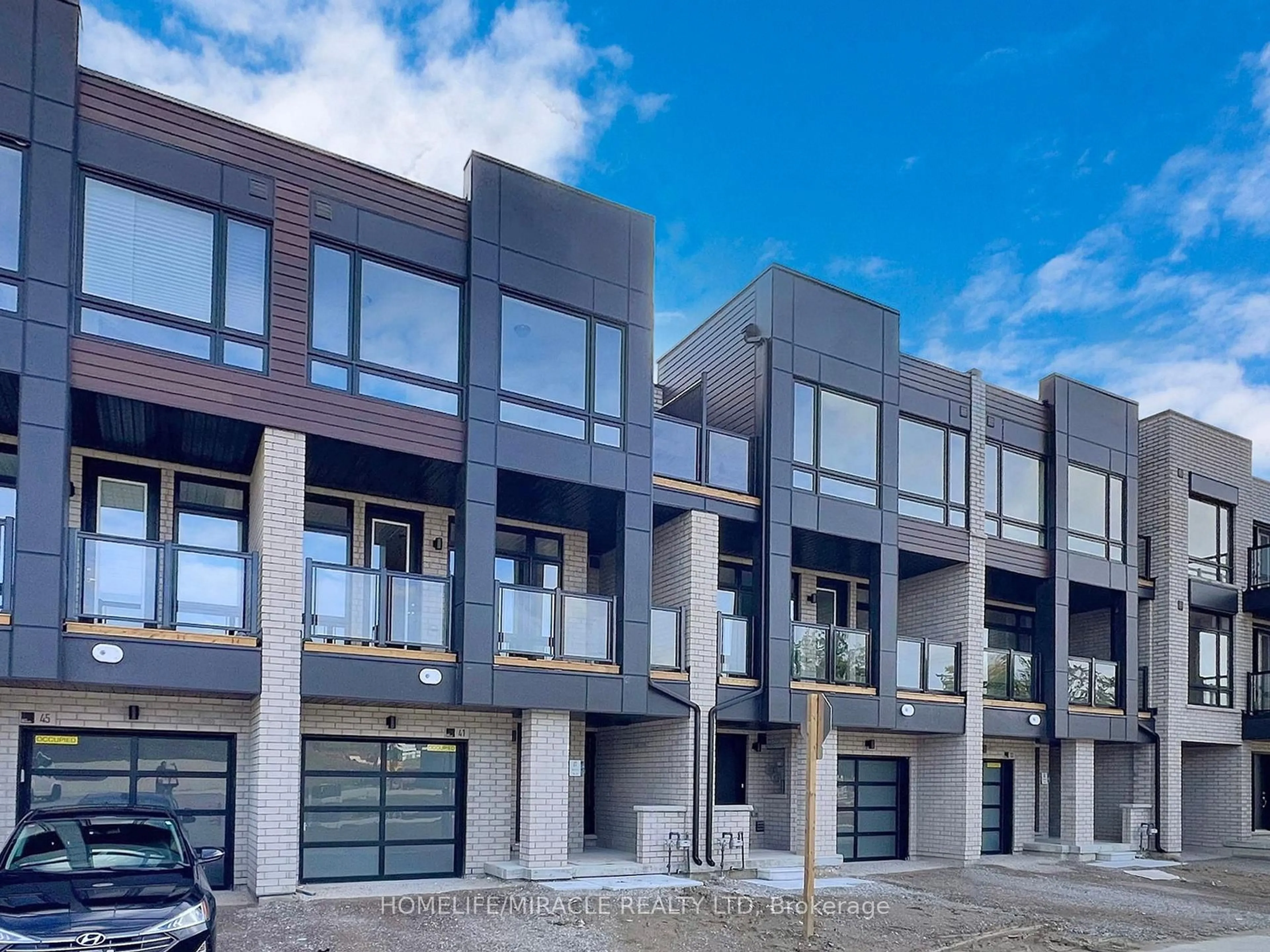 Home with brick exterior material, street for 41 Kintall Way, Vaughan Ontario L4L 0M6