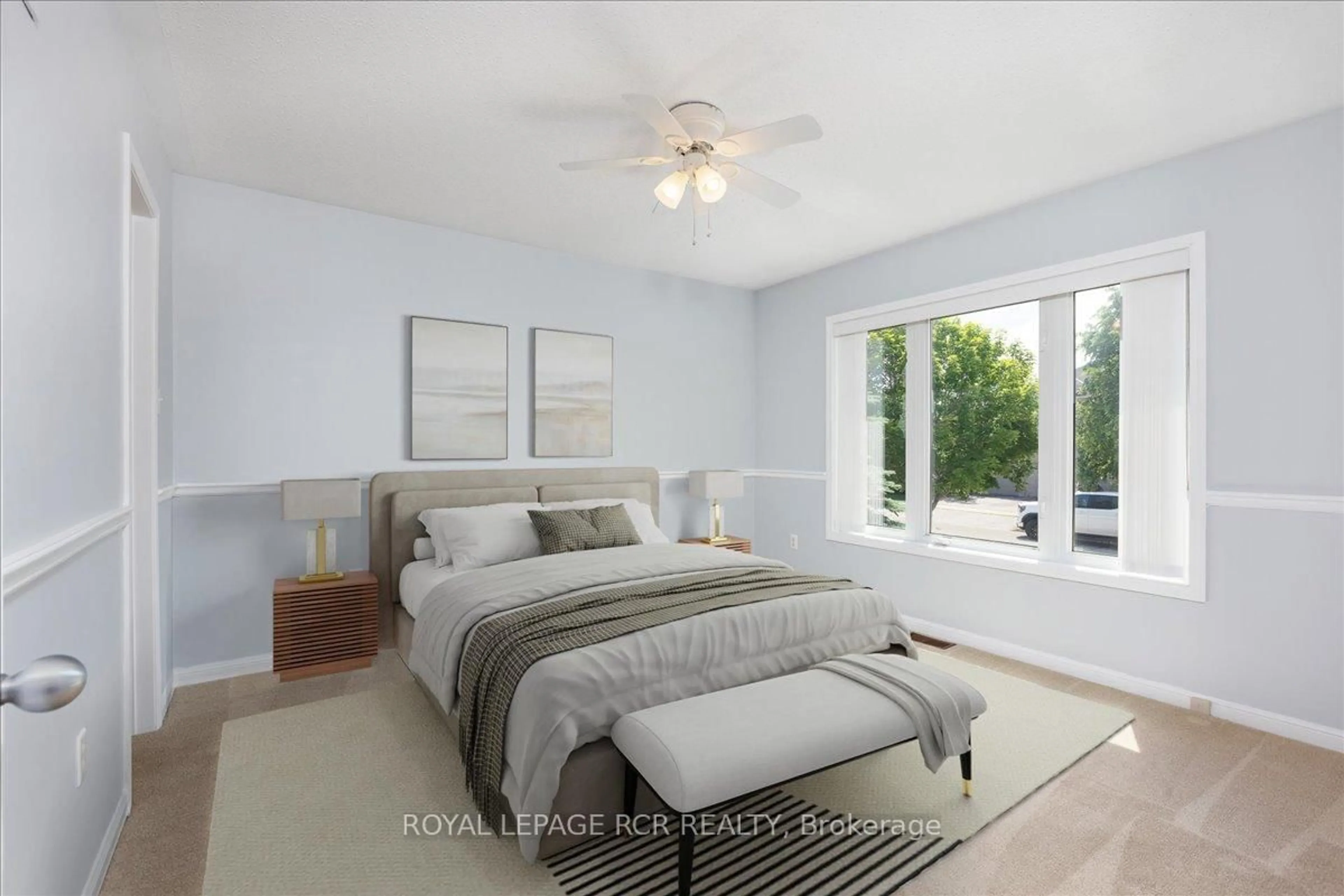 Bedroom with bed, unknown for 131 Mainprize Cres, East Gwillimbury Ontario L0G 1M0