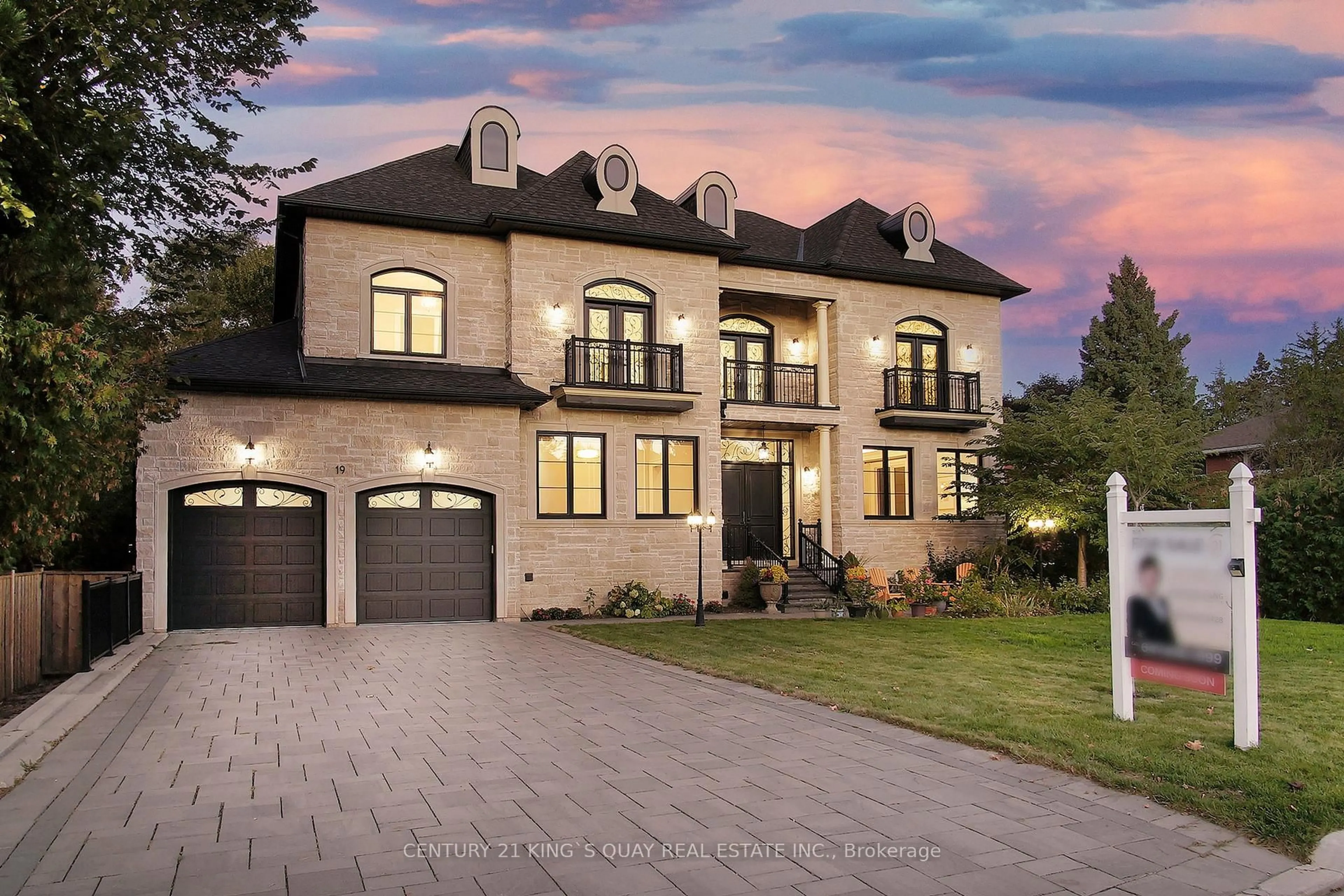 Home with brick exterior material, street for 19 Blyth St, Richmond Hill Ontario L4E 2Y2