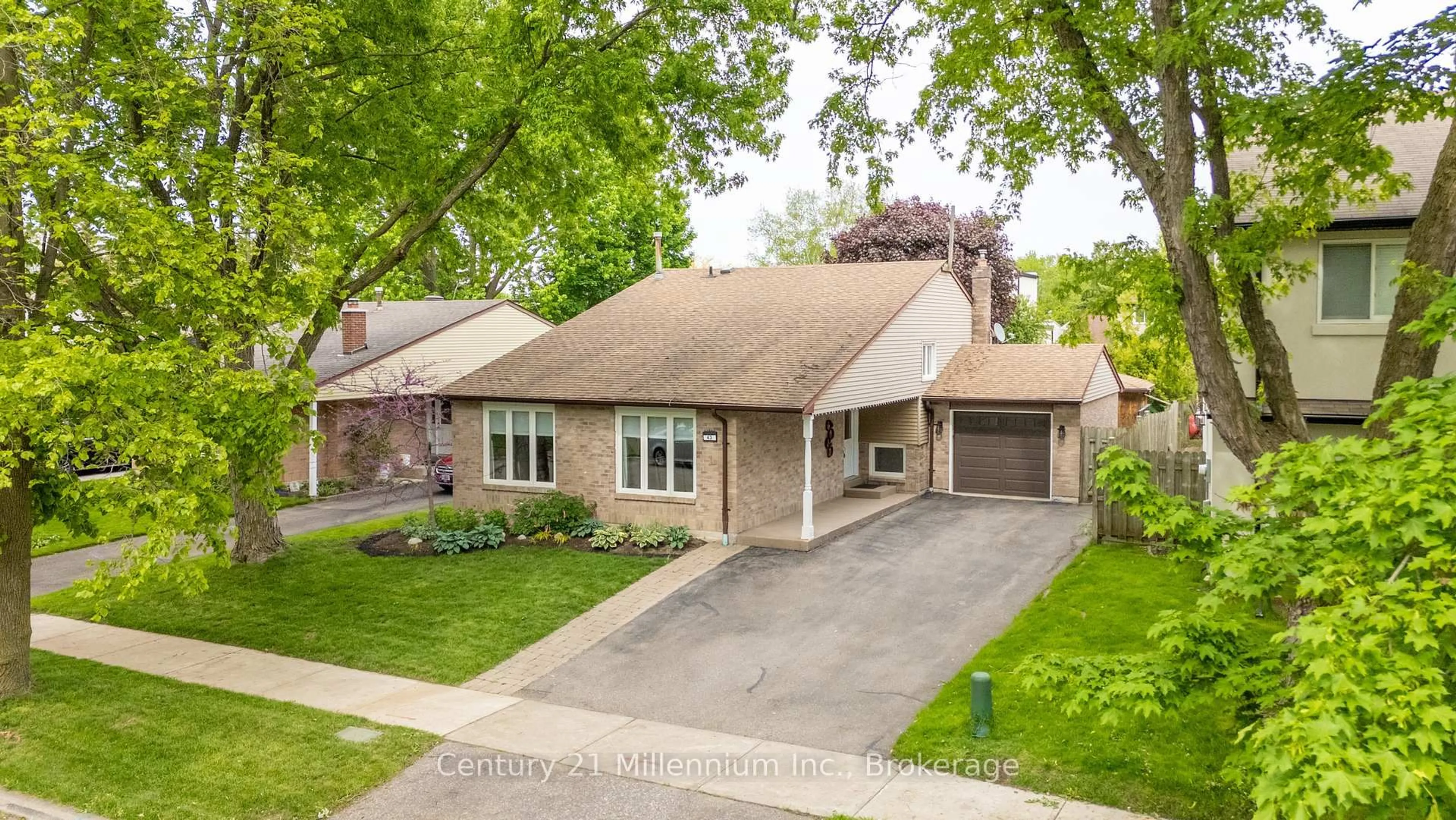 Home with brick exterior material, street for 43 Stoddart Dr, Aurora Ontario L4G 2G2