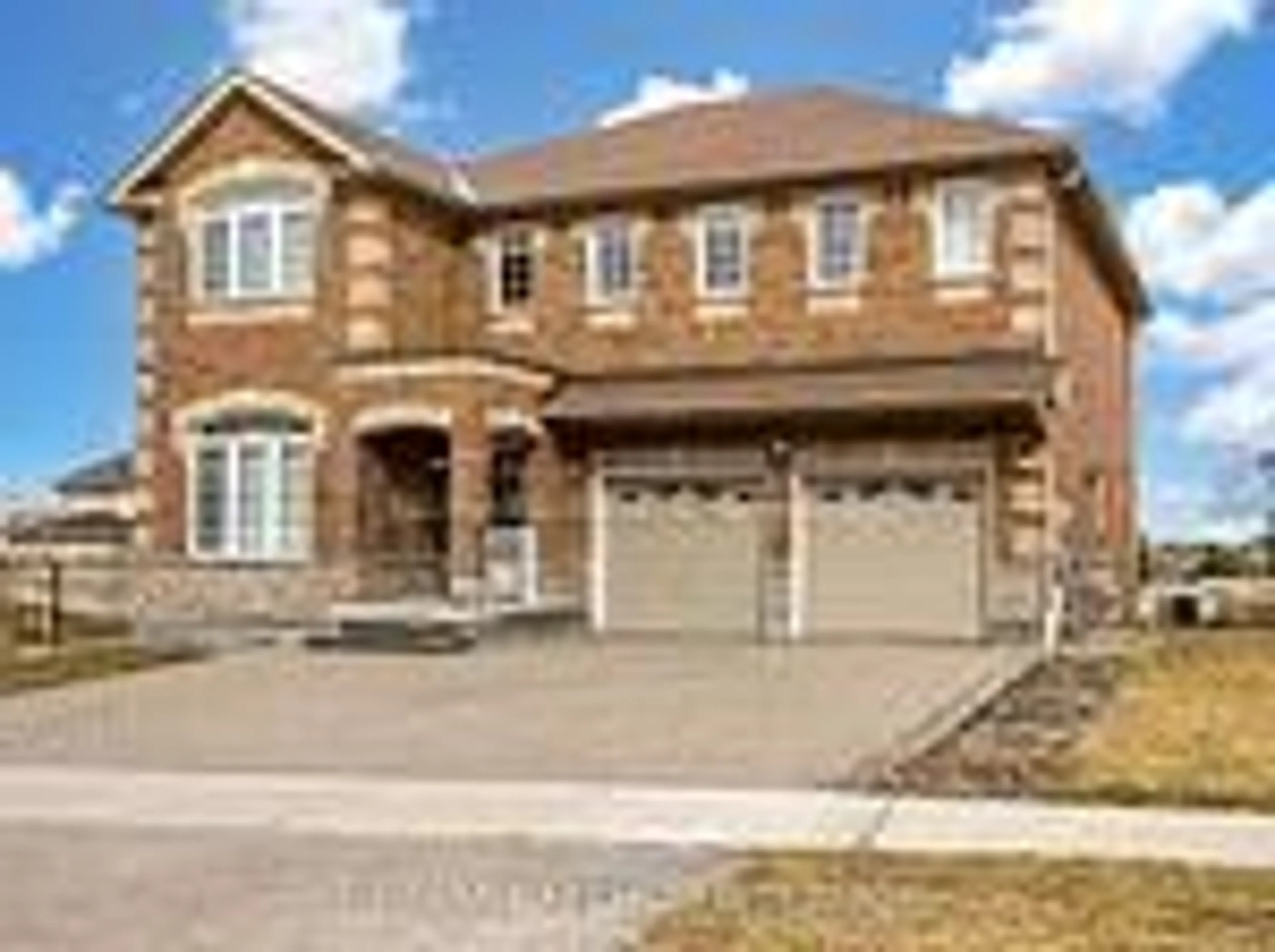 Home with brick exterior material, street for 2071 Gibson St, Innisfil Ontario L9S 4B7