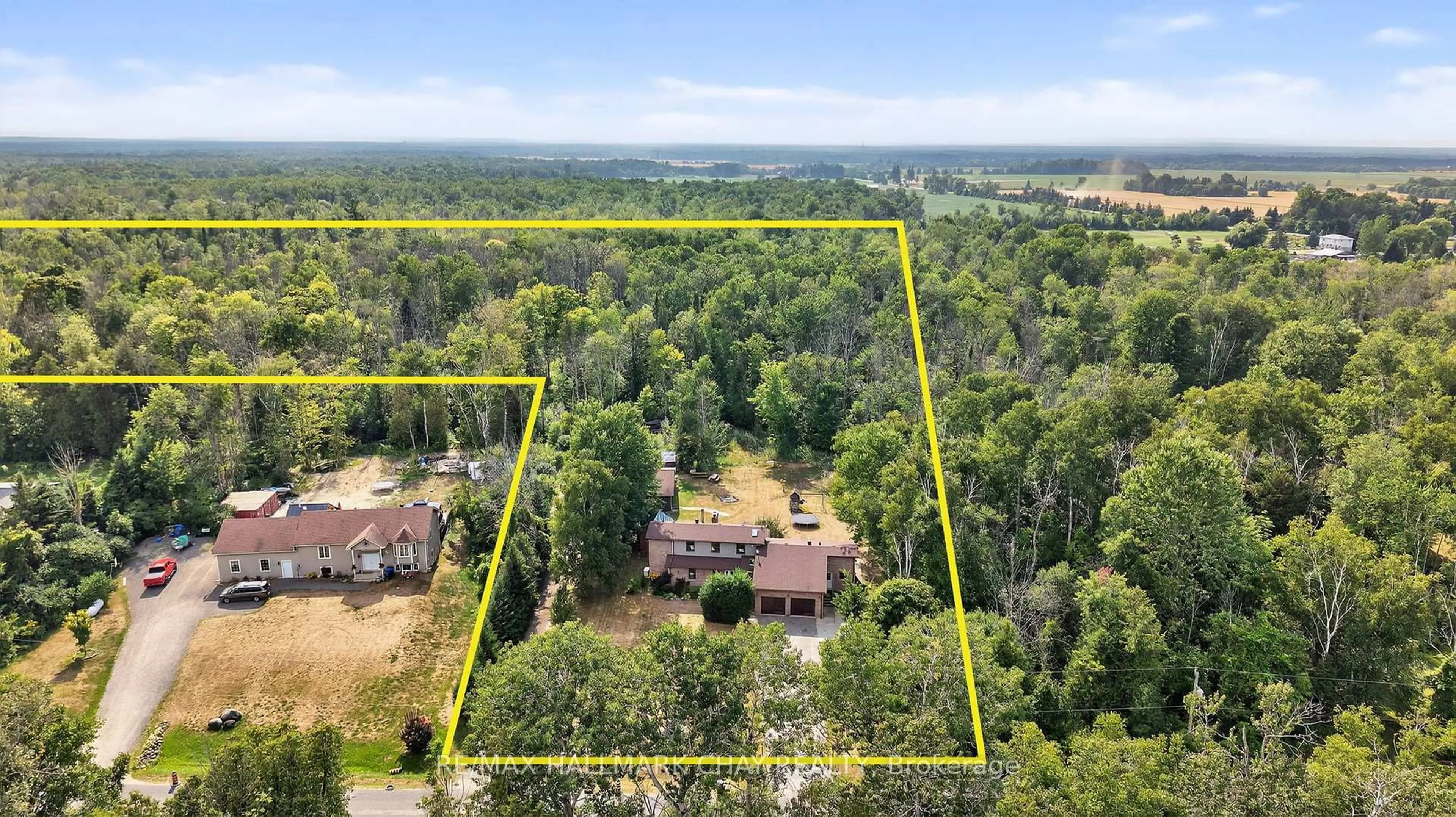 A pic from outside/outdoor area/front of a property/back of a property/a pic from drone, water/lake/river/ocean view for 7950 8th Line, Essa Ontario L0M 1T0