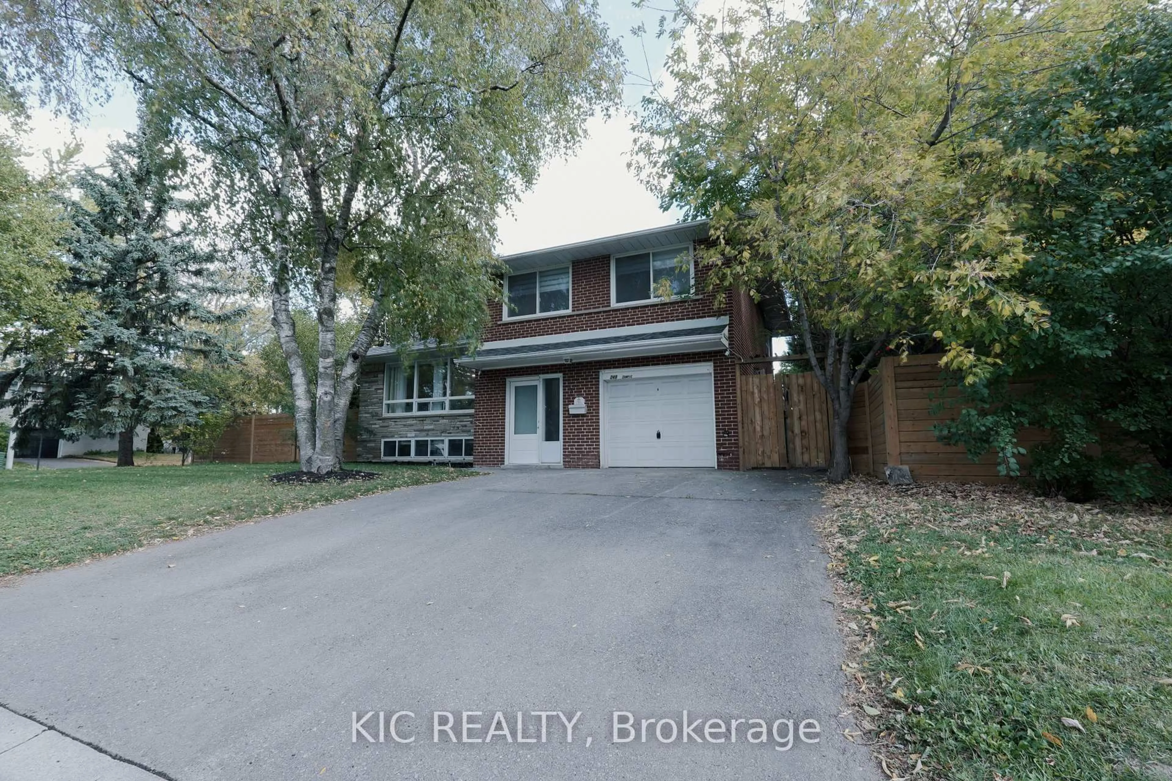 Unknown for 249 Tampico Rd, Richmond Hill Ontario L4C 4R8