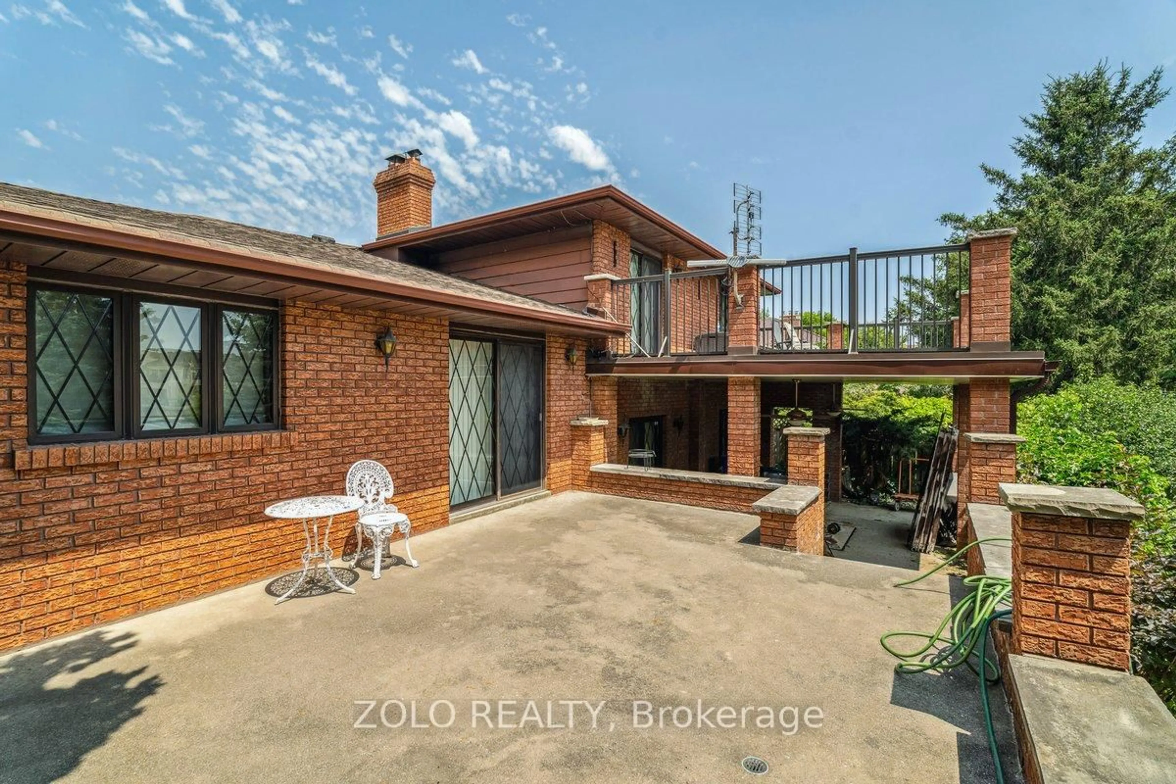 Unknown for 95 Pemberton Rd, Richmond Hill Ontario L4C 3T6